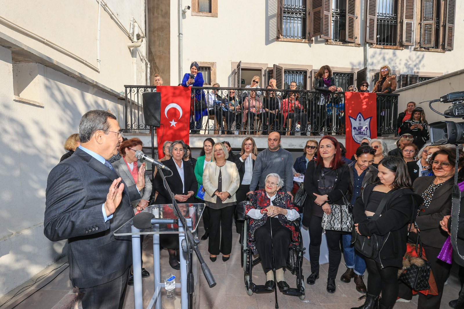 Prof. Dr. Nermin Abadan Unat Kadın Semtevi hizmete açıldı (6)