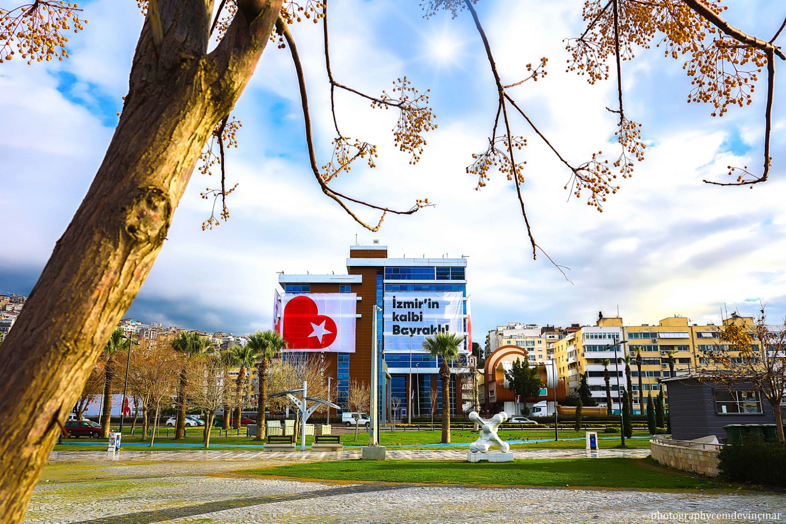 Bayraklı’nın arşivinde dijital dönem1