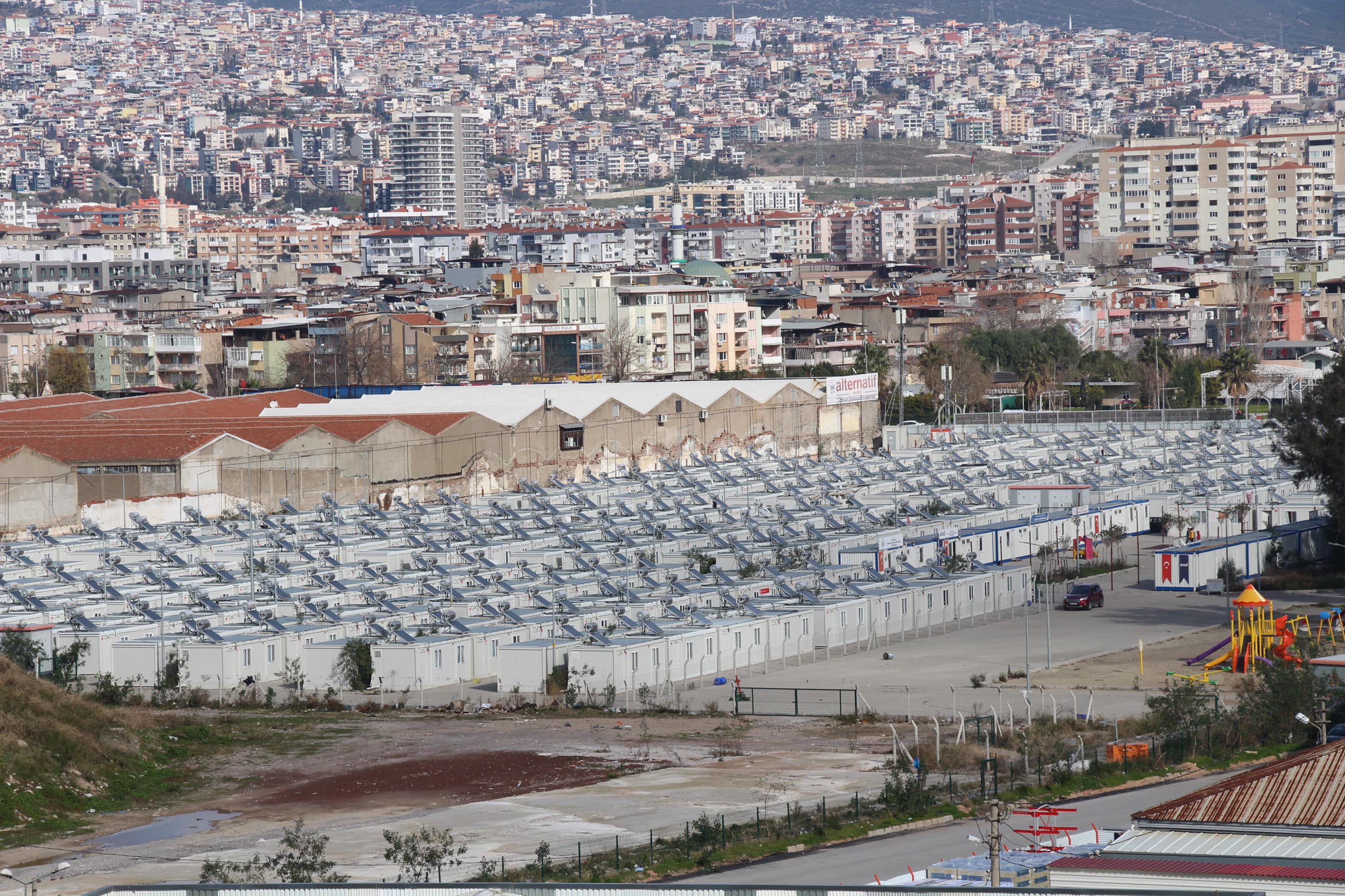 "İzmir'deki Yapılar Depreme Karşı Güvenli Değil"