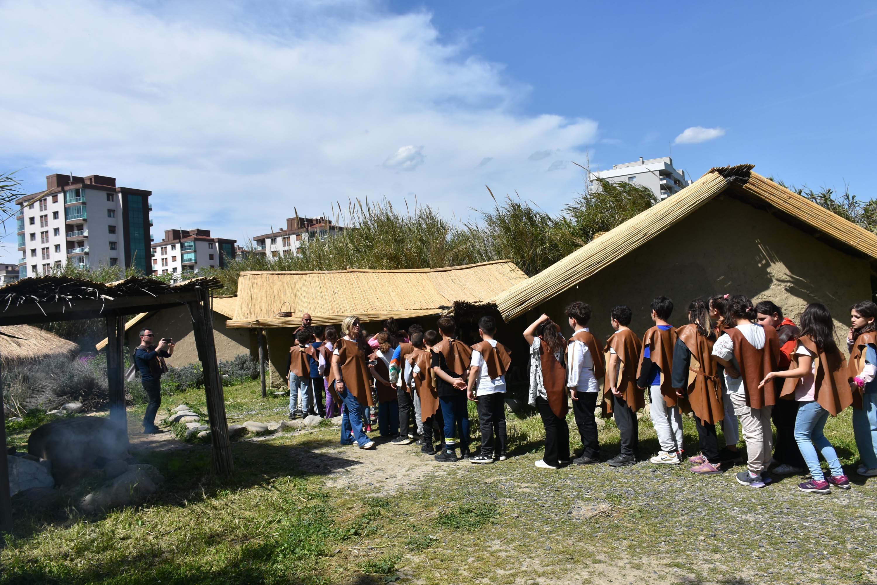 İzmir'in 8 Bin 500 Yıl Öncesine Yolculuk Yaptılar