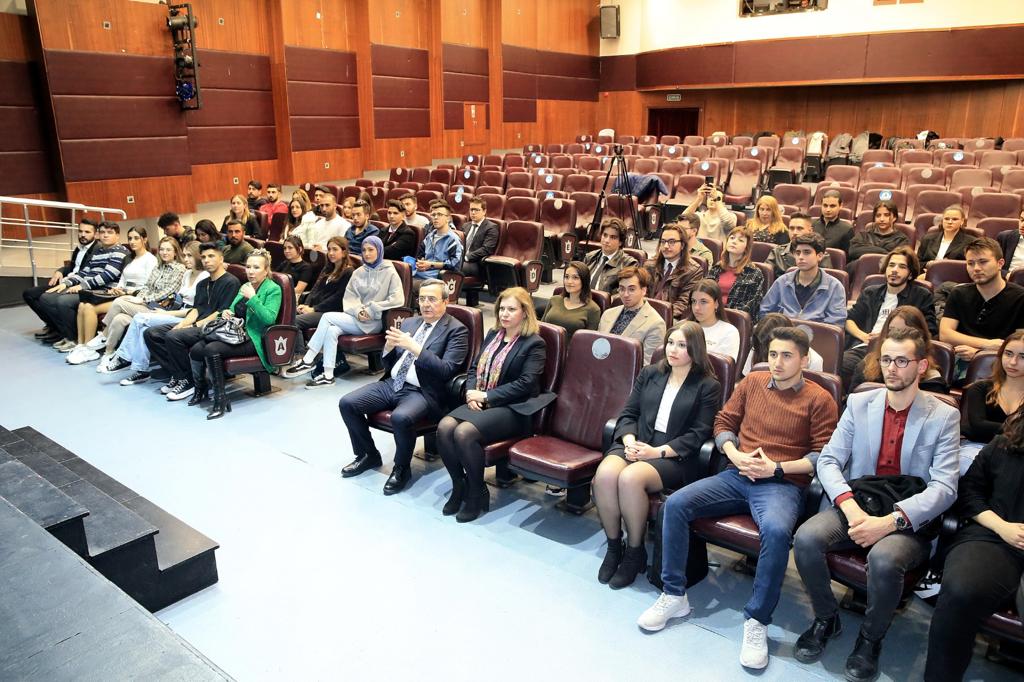 Konak Belediyesi Gençlik Meclisinin ikinci dönemi başladı (5)