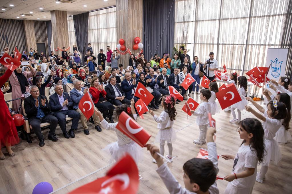 Konaklı miniklerden gururlandıran 23 Nisan kutlaması (4)