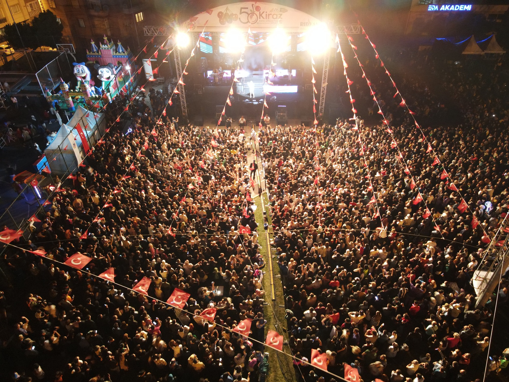 KEMALPAŞA KİRAZ FESTİVALİ 50 YILI DOLDURDU_4