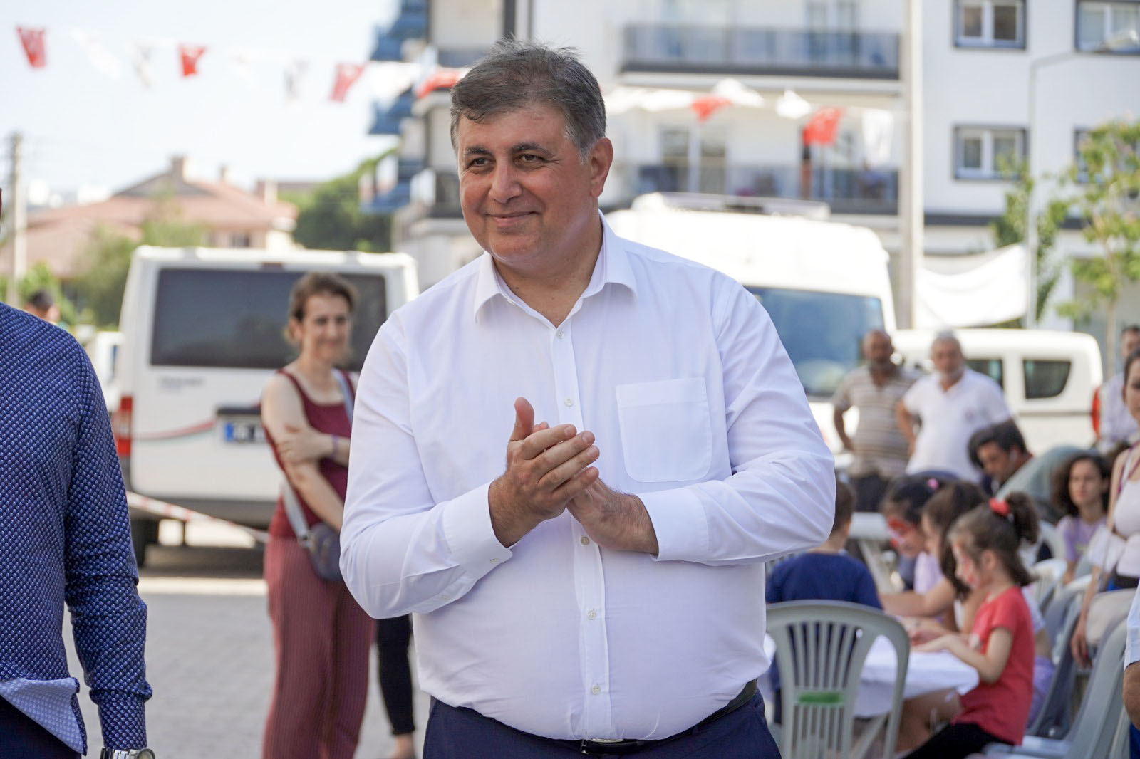 Karşıyaka’da yaşam sokakta güzel! (9)