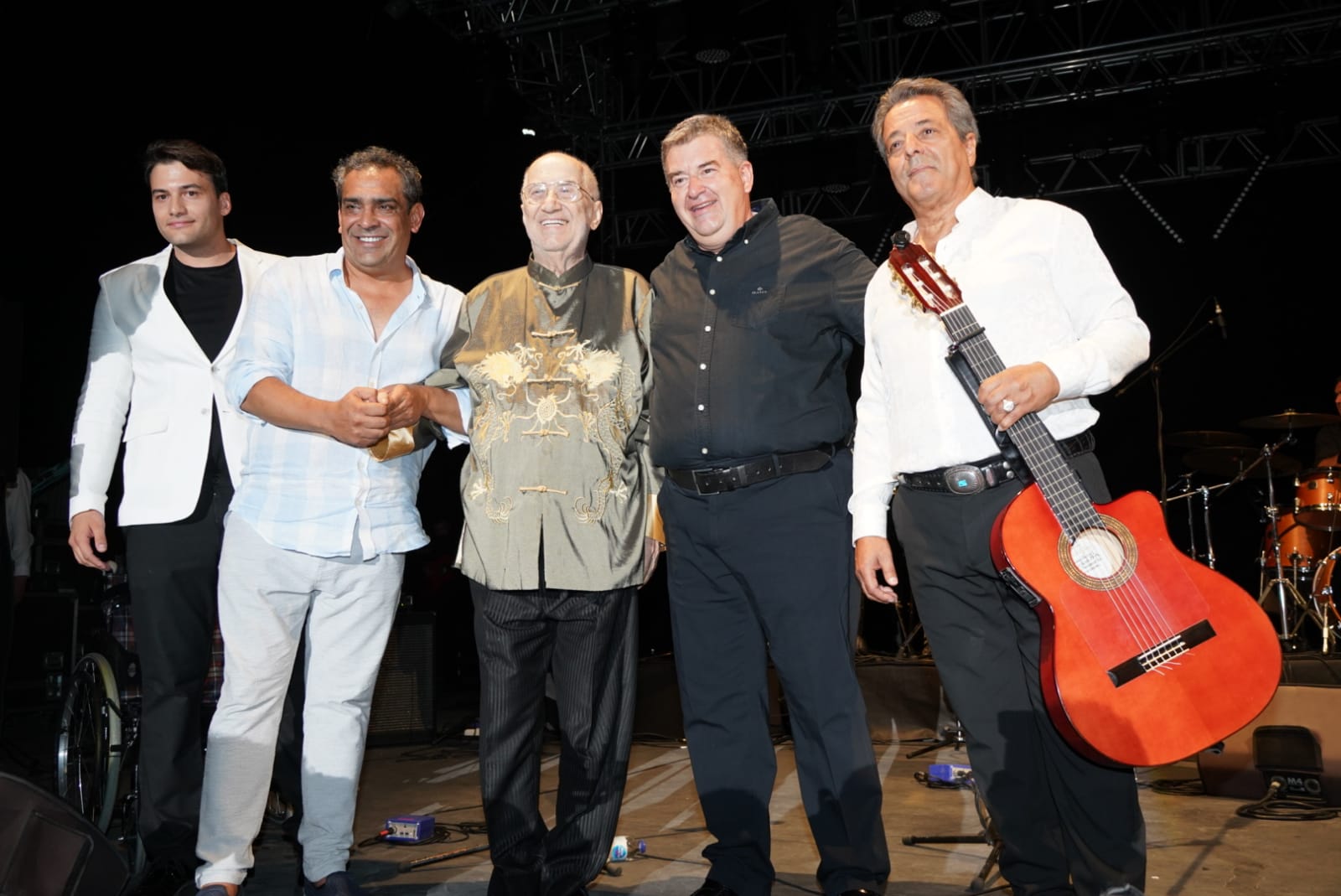 Çeşme Festivali'nde Chıco & The Gypsıes13