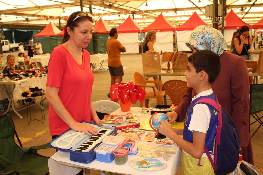 karşıyaka ikinci el pazarı (2)