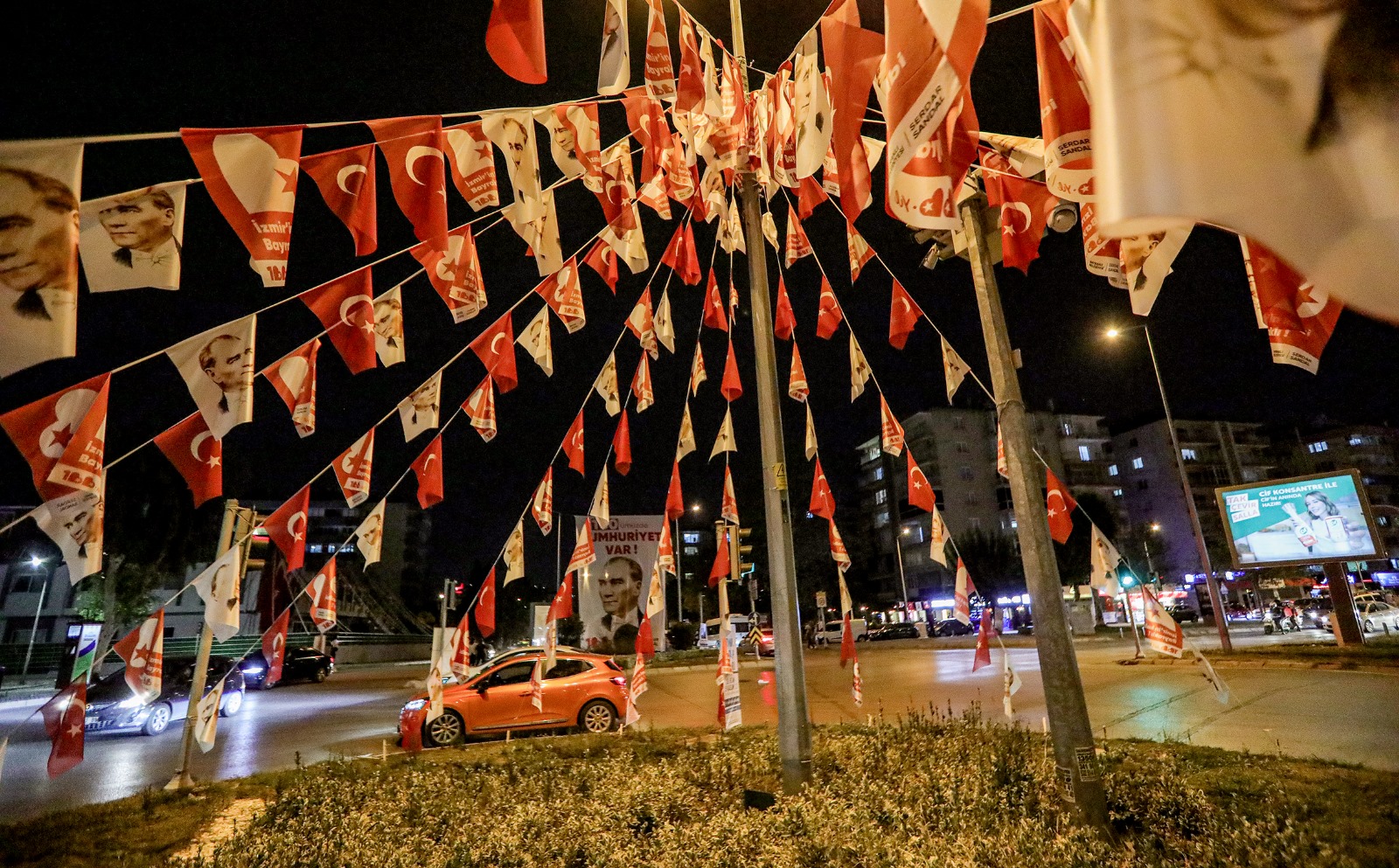 Bayraklı 100’üncü yıla hazır (2)