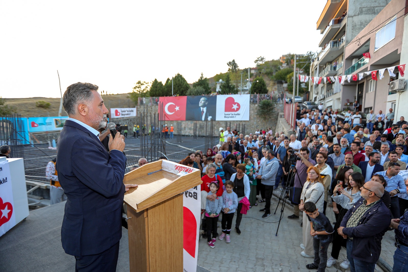 Bayraklı’nın 5. anaokulu için temel atıldı (3)