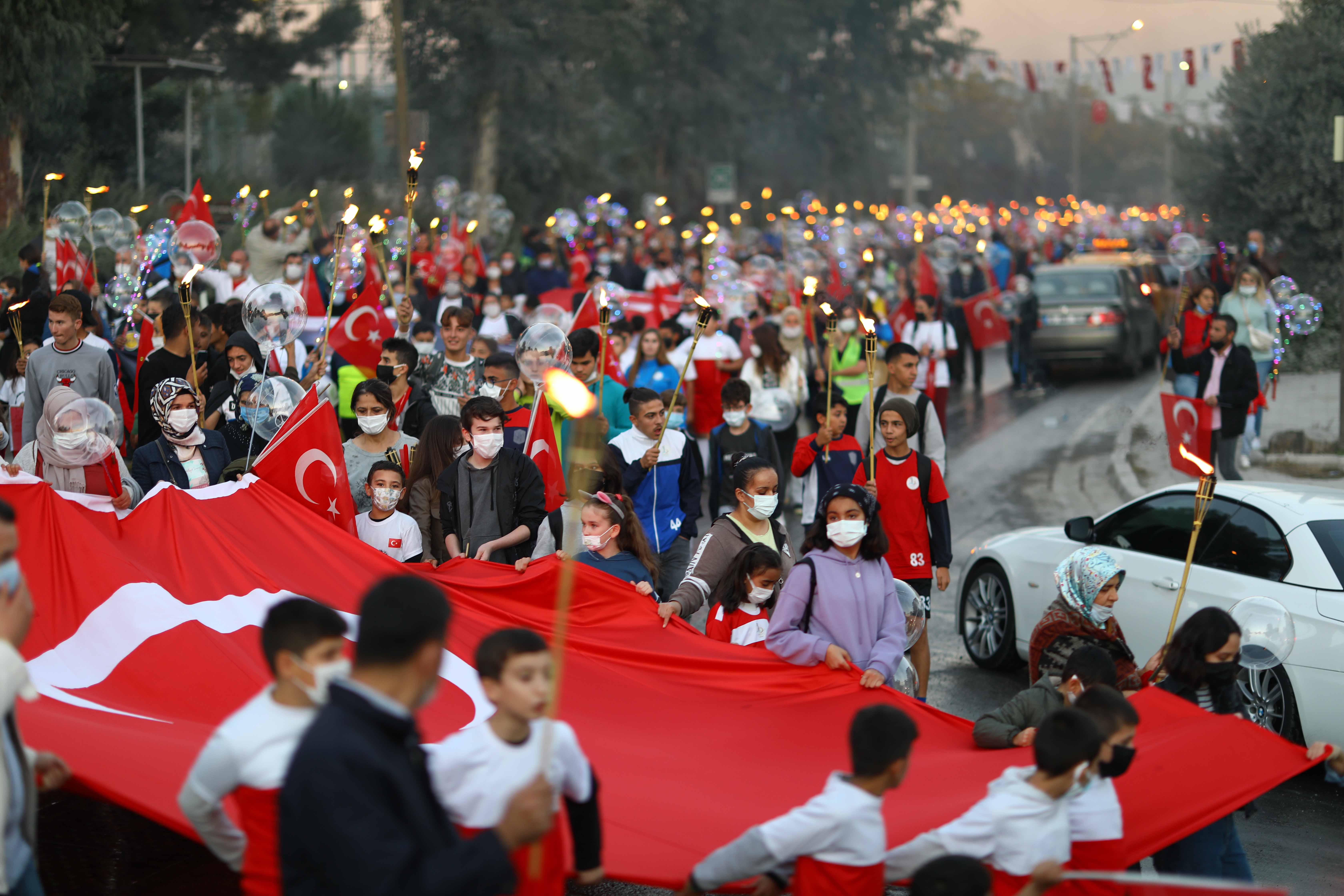 Sandal’dan 100. yıl kortejine davet (4)