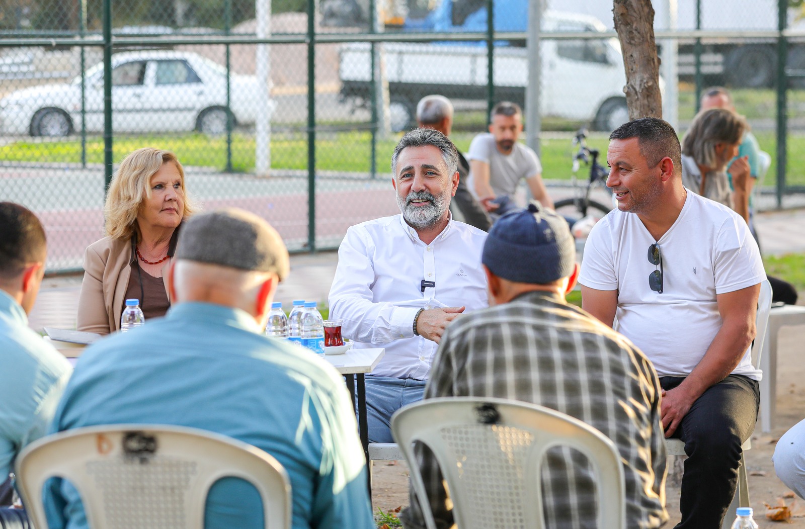 Bayraklı’da tüm sokaklar yenileniyor (8)