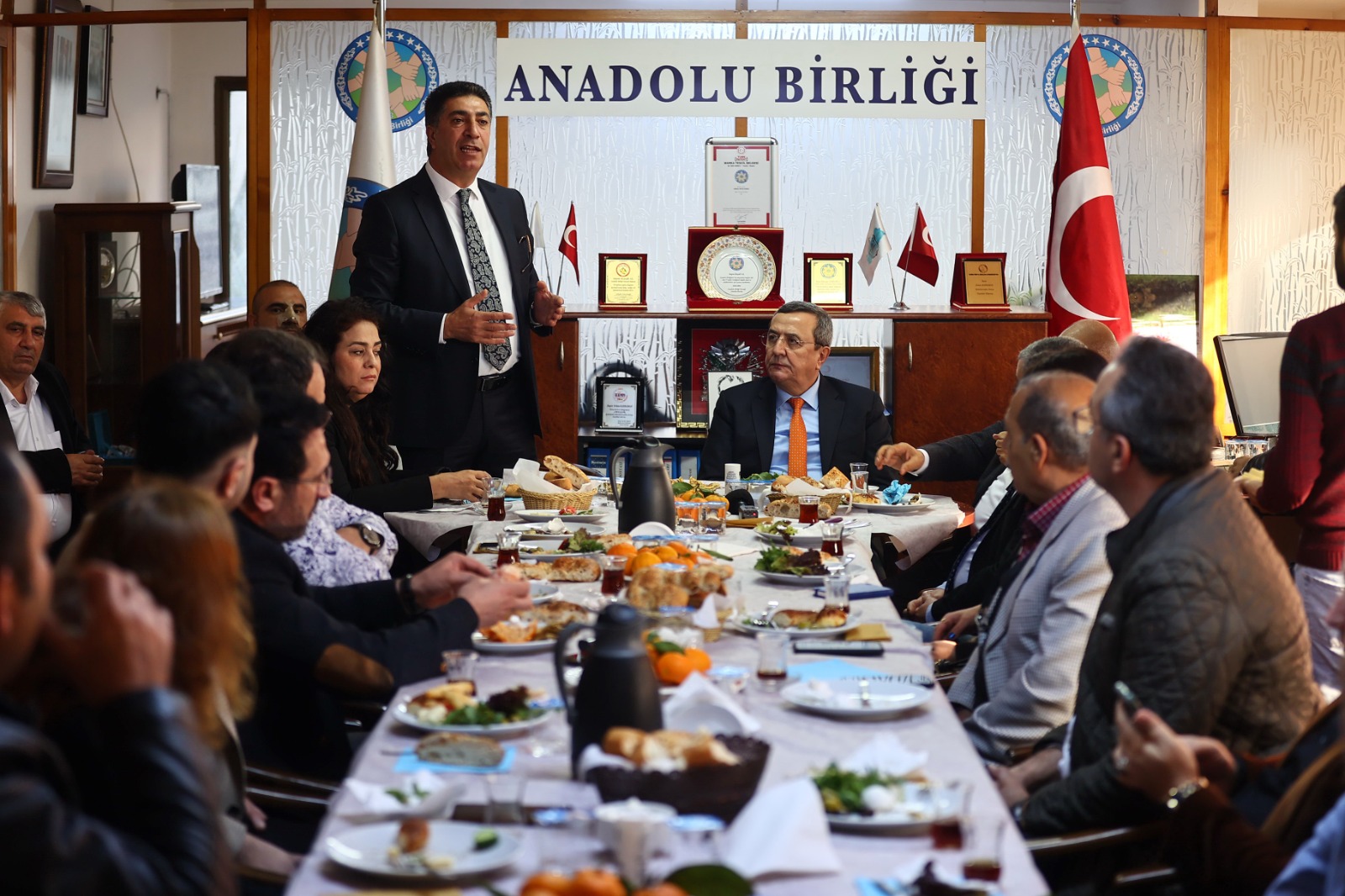 Anadolu Birliğinden Başkan Batur’a tam destek (5)