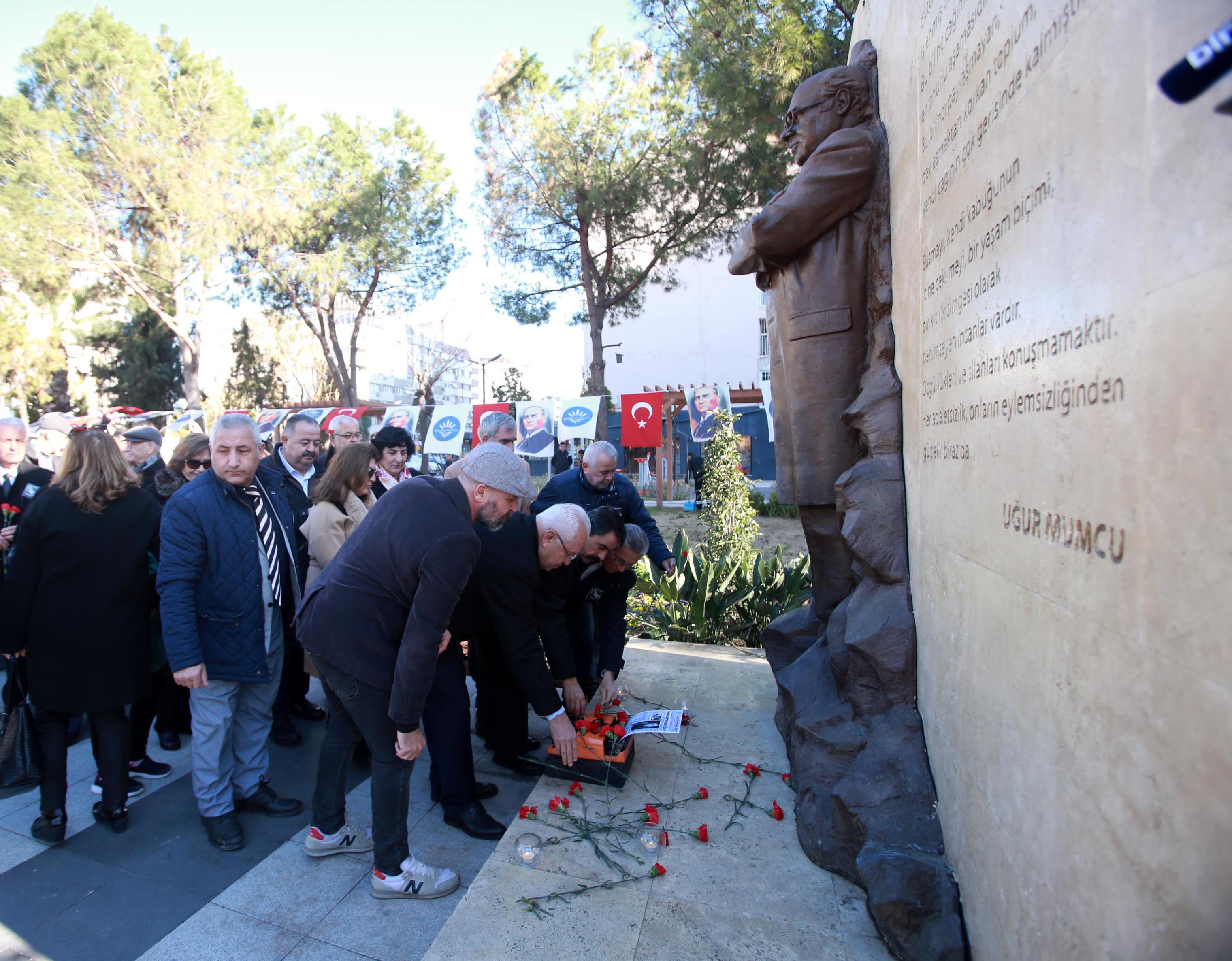 Uğur Mumcu Karabağlar'da anıldı (2)