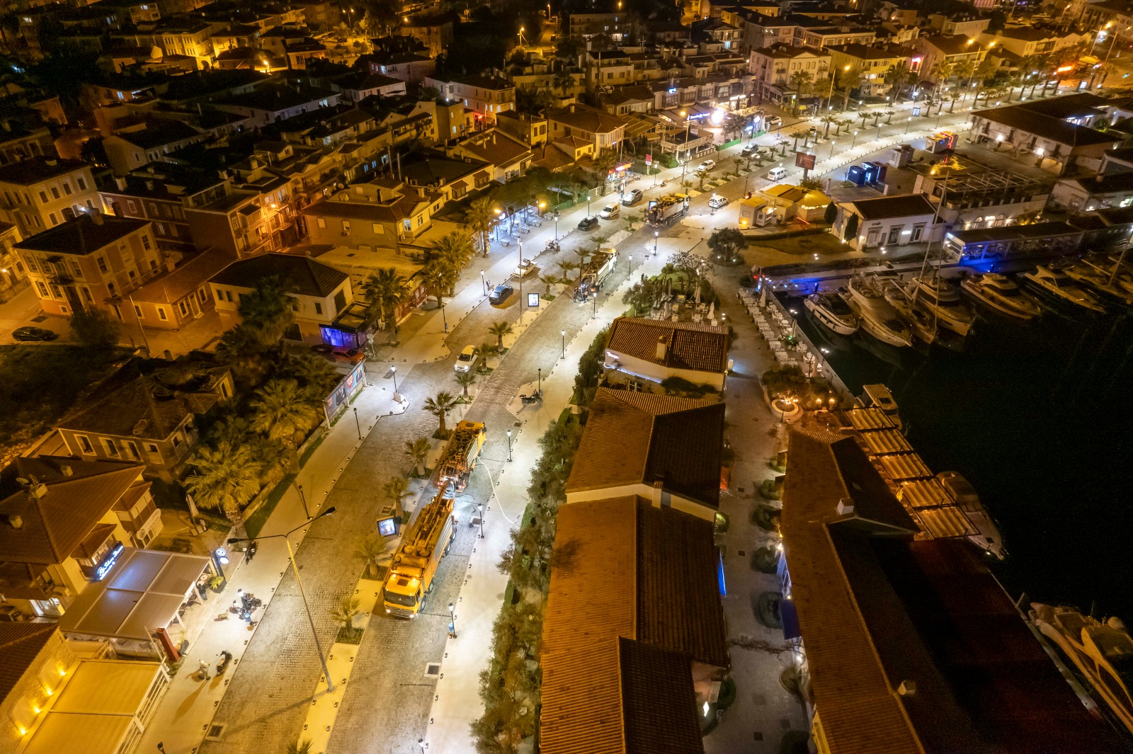 Çeşme'de Turizm Sezonu Öncesi Altyapı Atağı