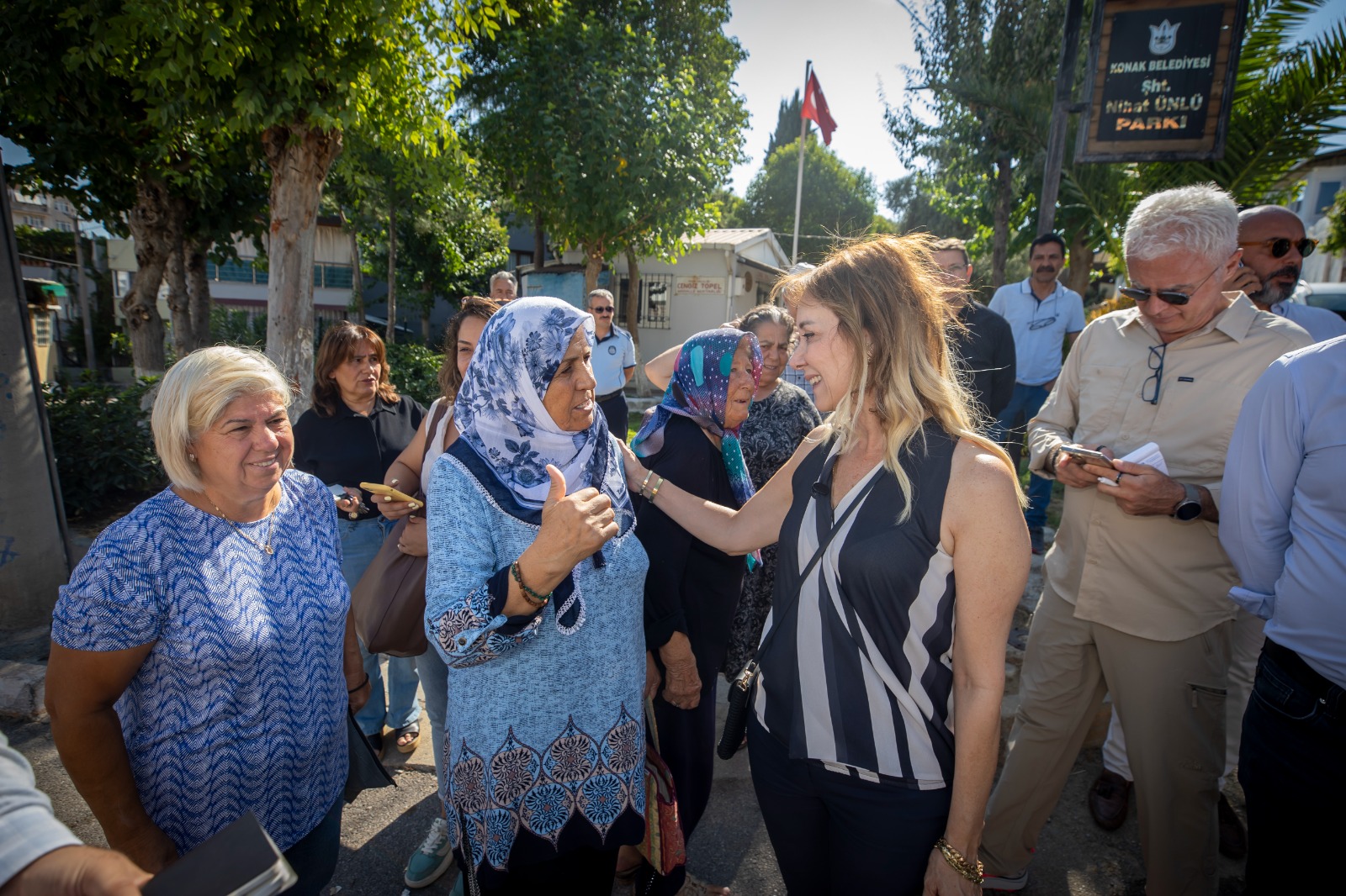 Başkan Mutlu Mahalleleri Adım Adım Geziyor (6)