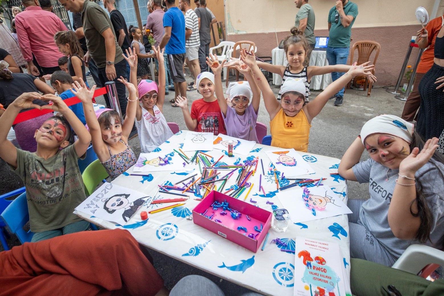 ‘Mutlu Çocuklar Sokağı’ 18 Mahallede 5 Bin Çocukla Buluştu (2)