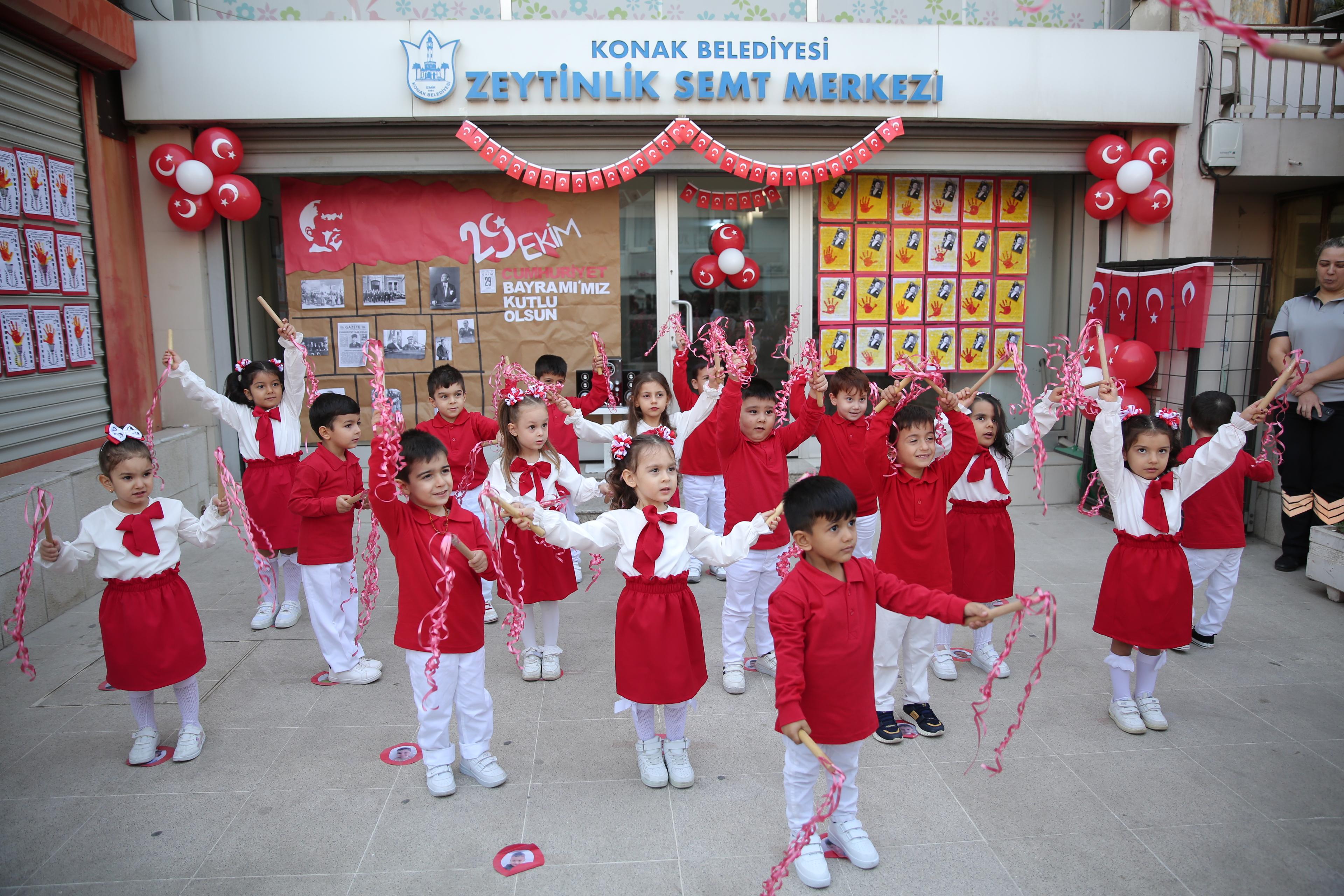 Başkan Mutlu Miniklerin Bayram Coşkusuna Ortak Oldu (3)