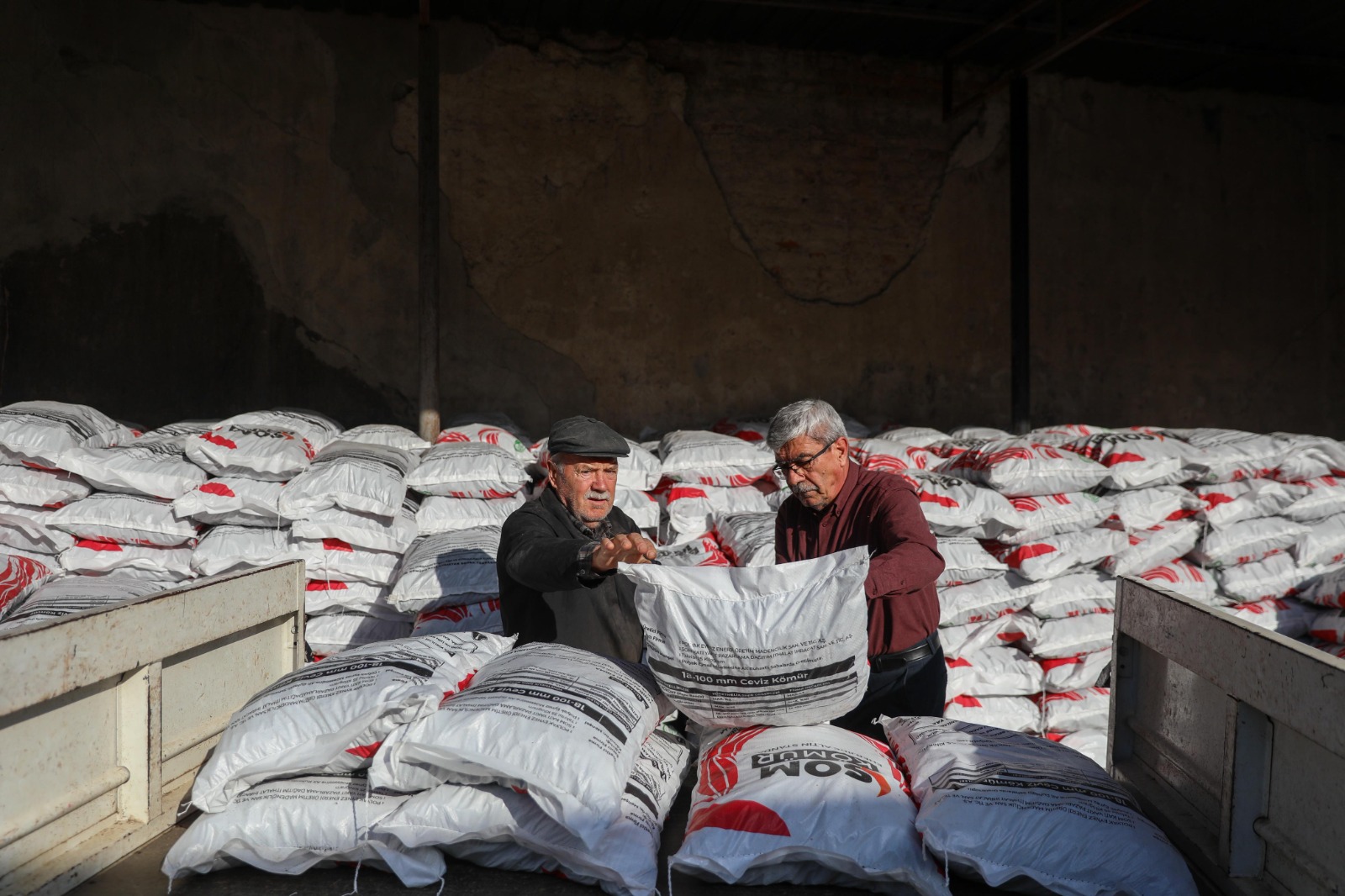 Başkan Görkem Duman, Kalpleri Isıtan Projeye Destek Verdi 03