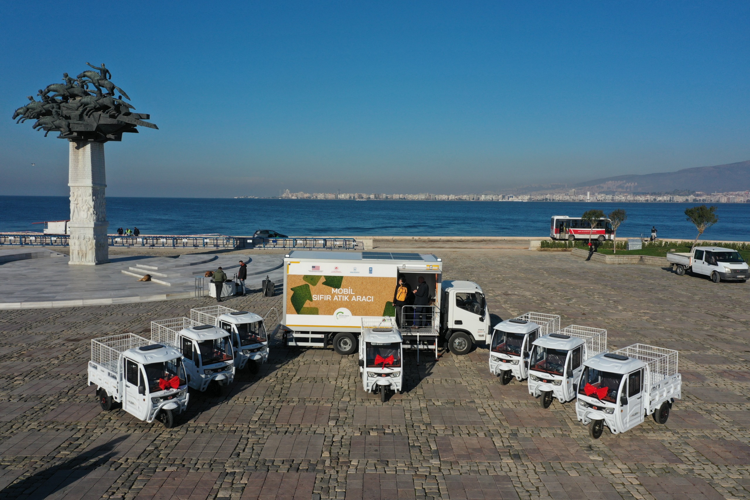 Konak’tan Sıfır Atık Atağı Atık Yönetimine Undp’den 11 Araçlık Destek (4)-1