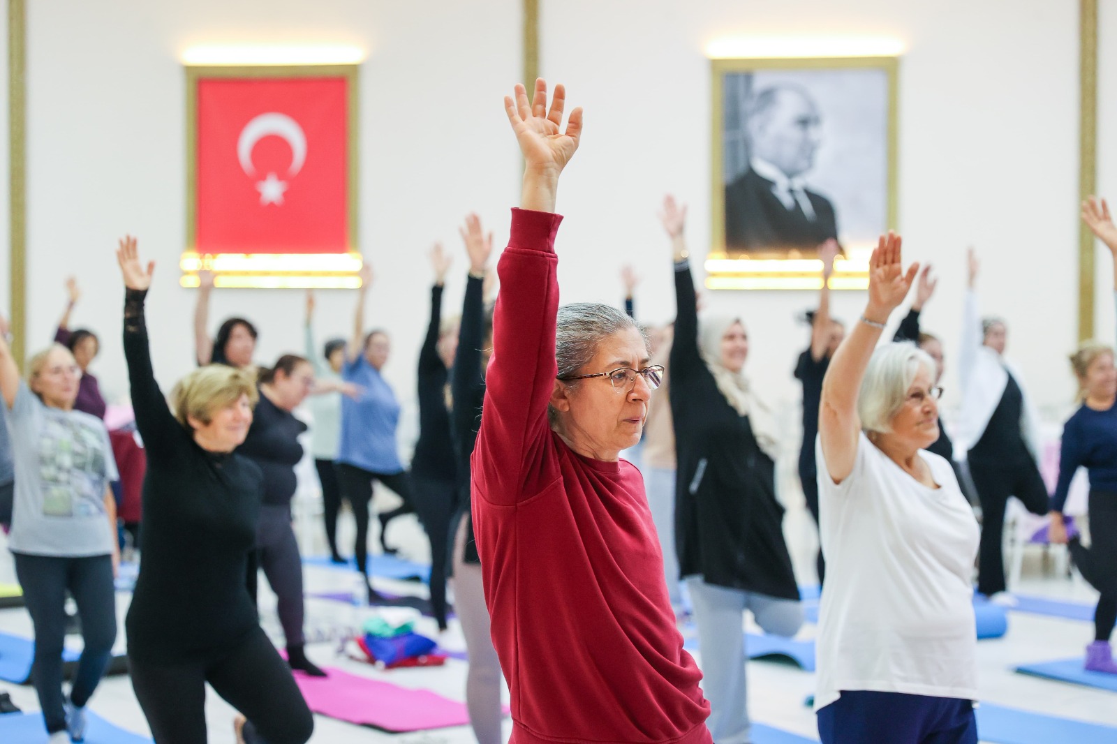 Buca'da Pilates Zumba Yoga Dersleri 02