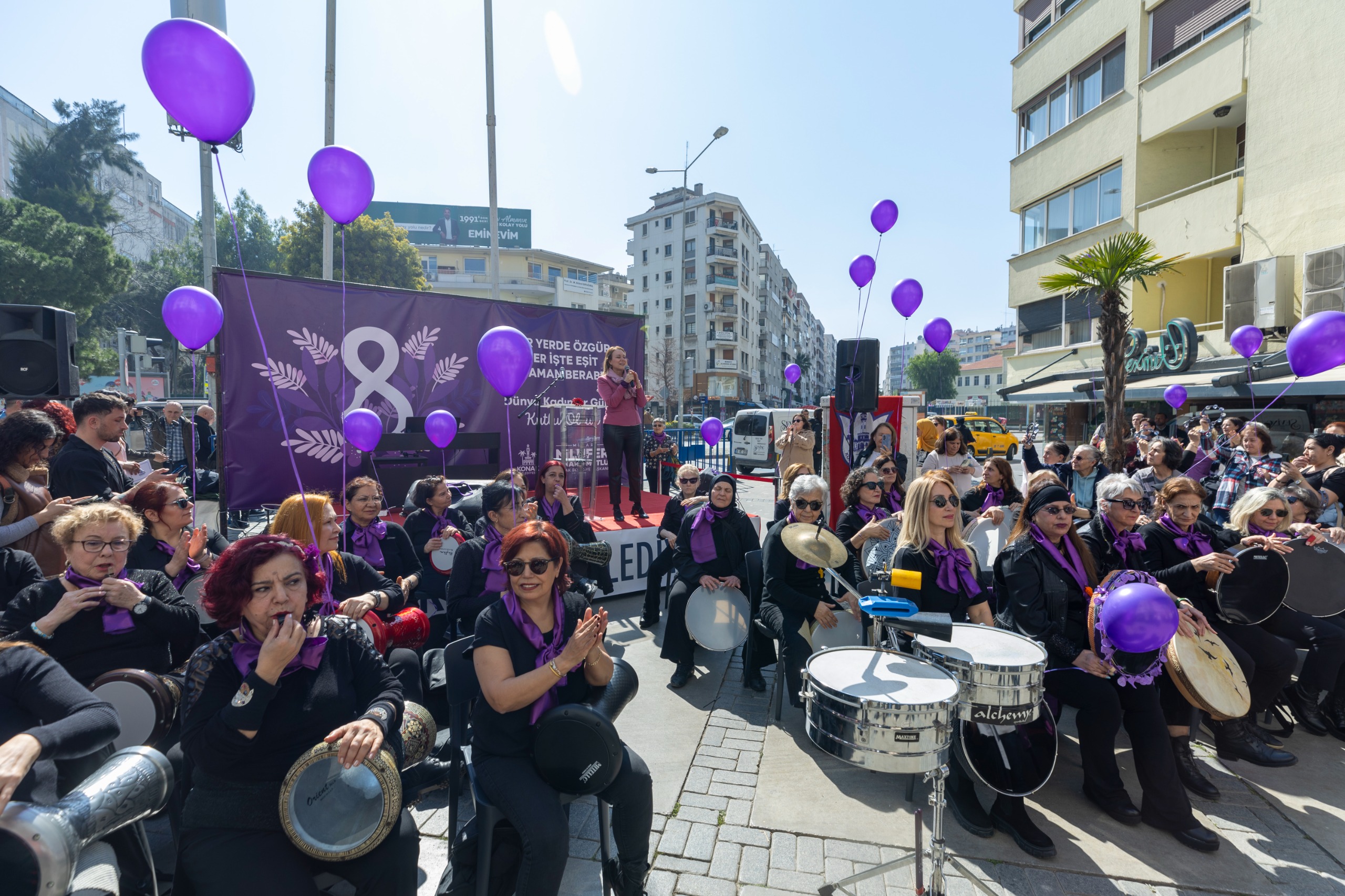 Kadınlar Seslerini Konak’tan Duyurdu (2)