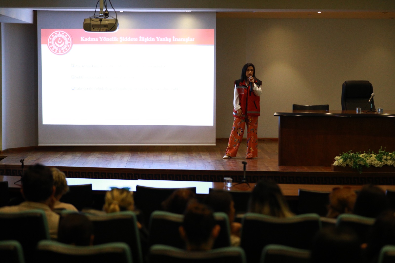 Kadına Yönelik Şiddet Semineri (1)