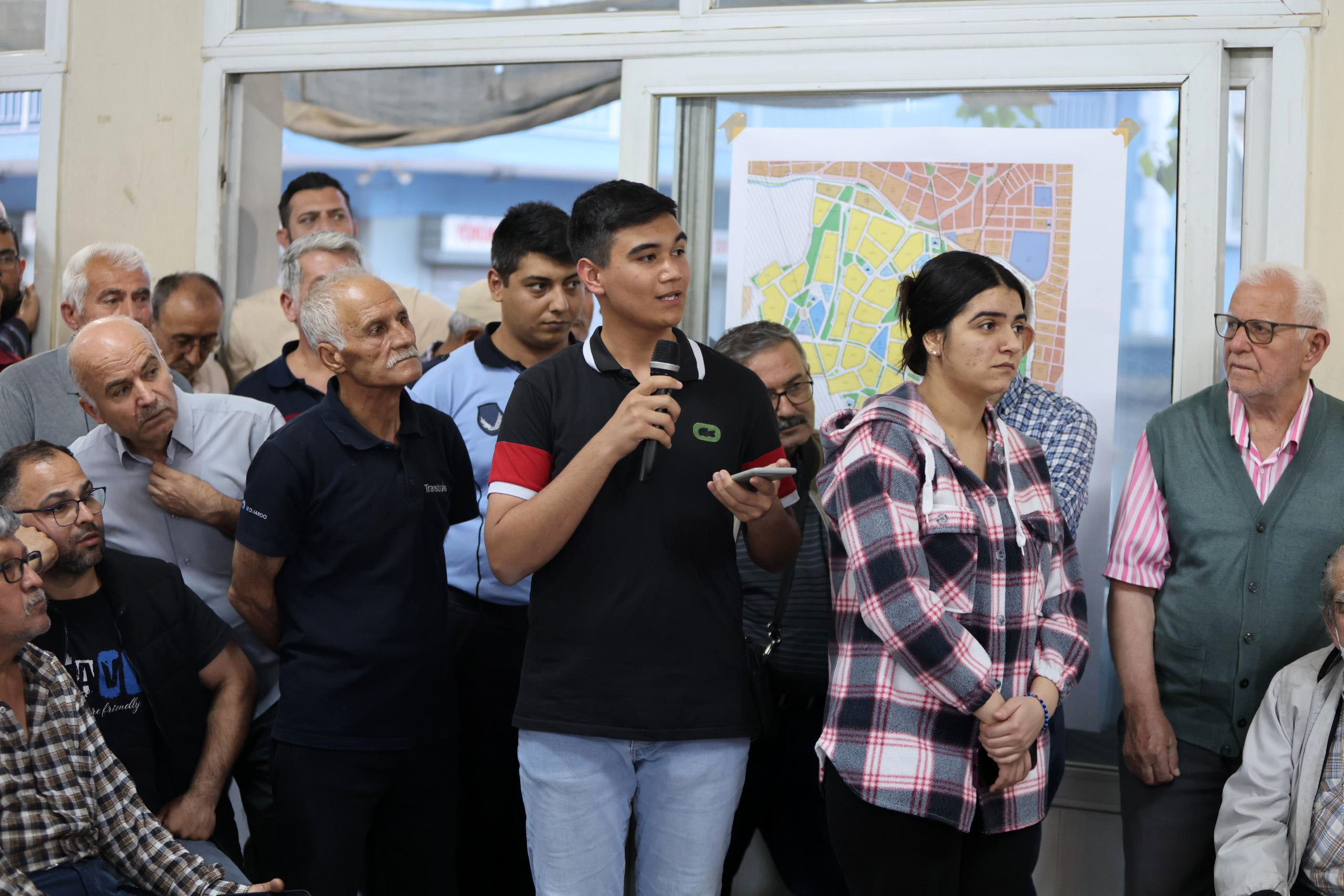 Karabağlar'da Imar Planı Ve Parselasyon Planı Toplantısı (6)