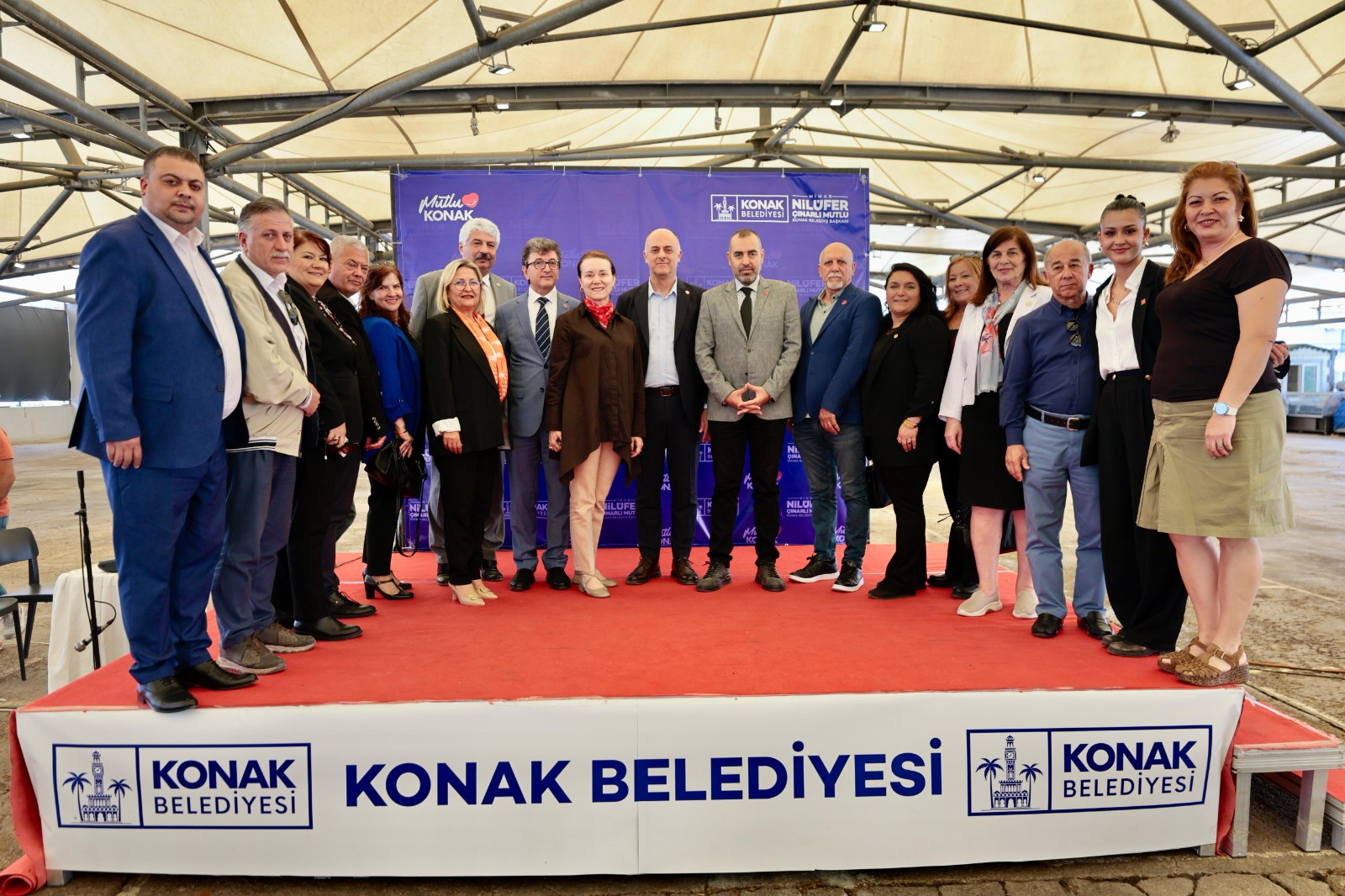 Konak’ta Kadın Emeği Değer Buluyor El Emeği Pazarı Açıldı (4)