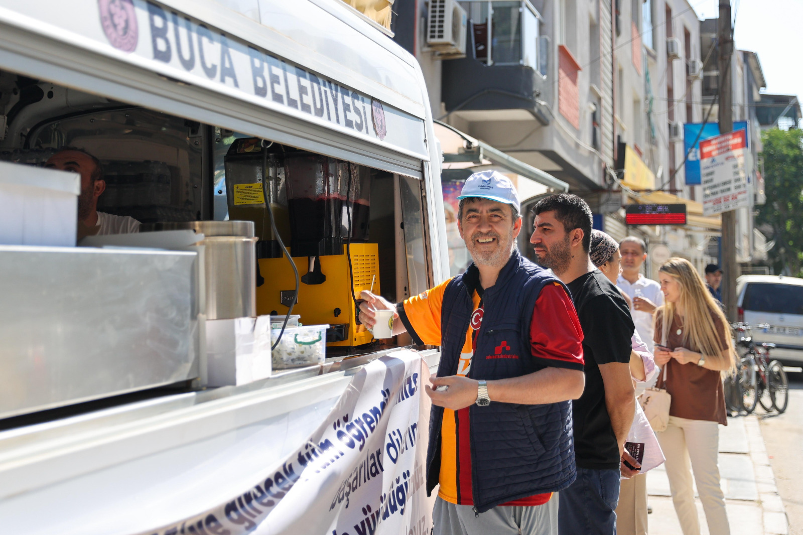 Buca Belediyesi L G S Heyecanına Ortak Oldu 02