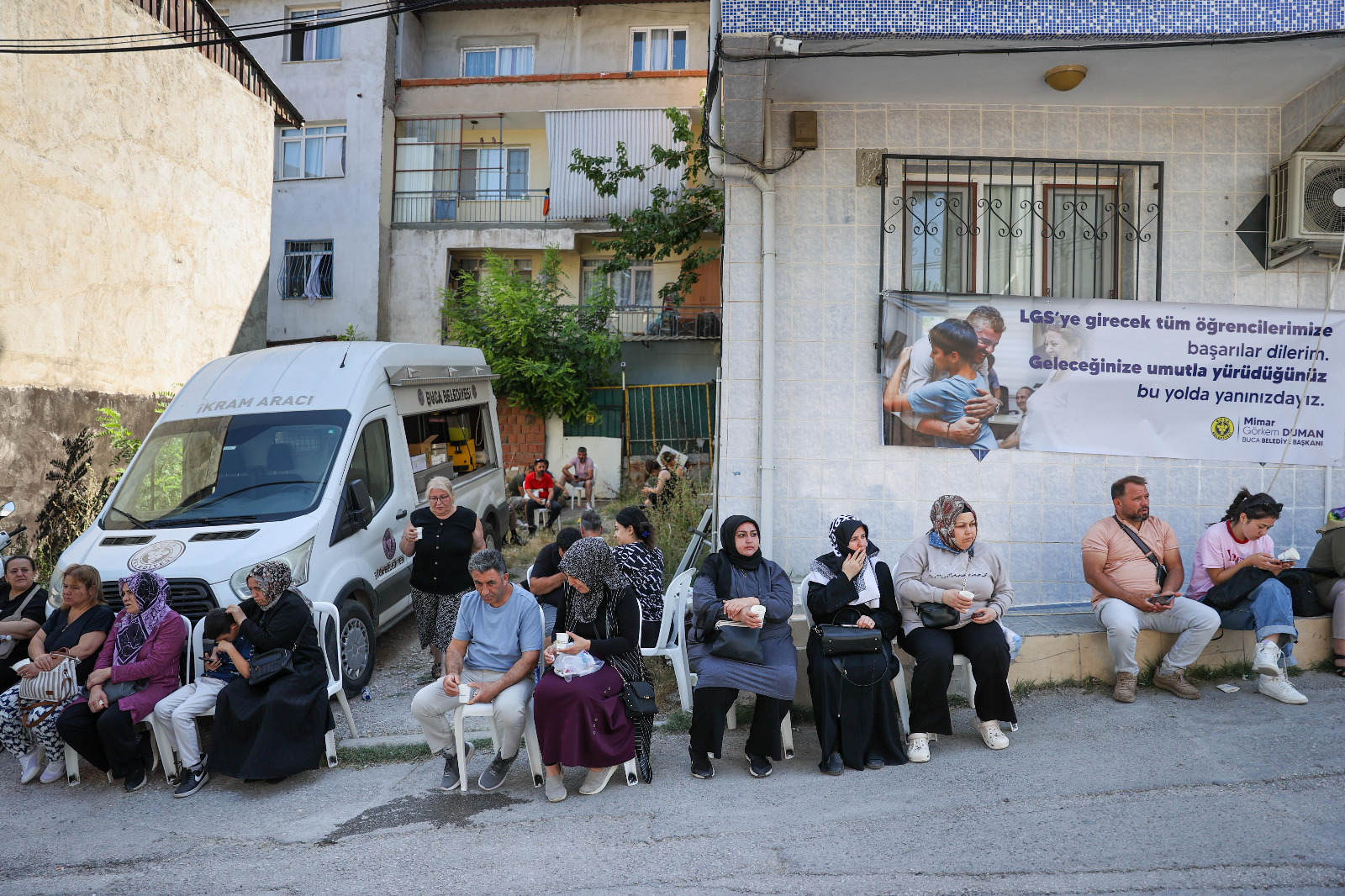 Buca Belediyesi L G S Heyecanına Ortak Oldu 07