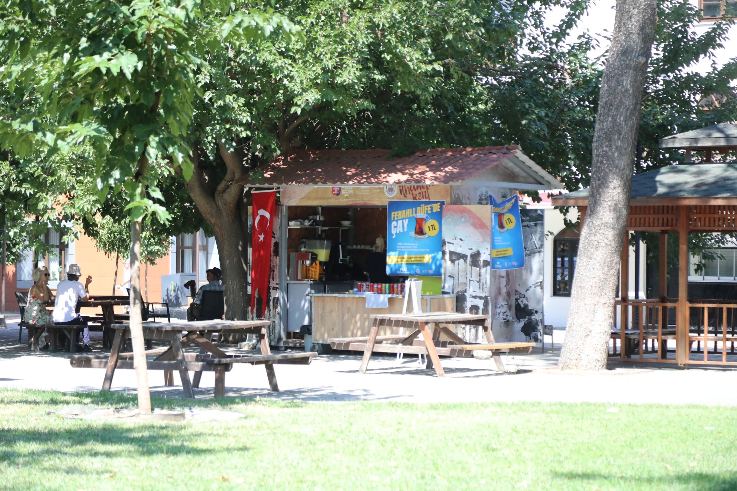 Ferahlı Büfe (1)