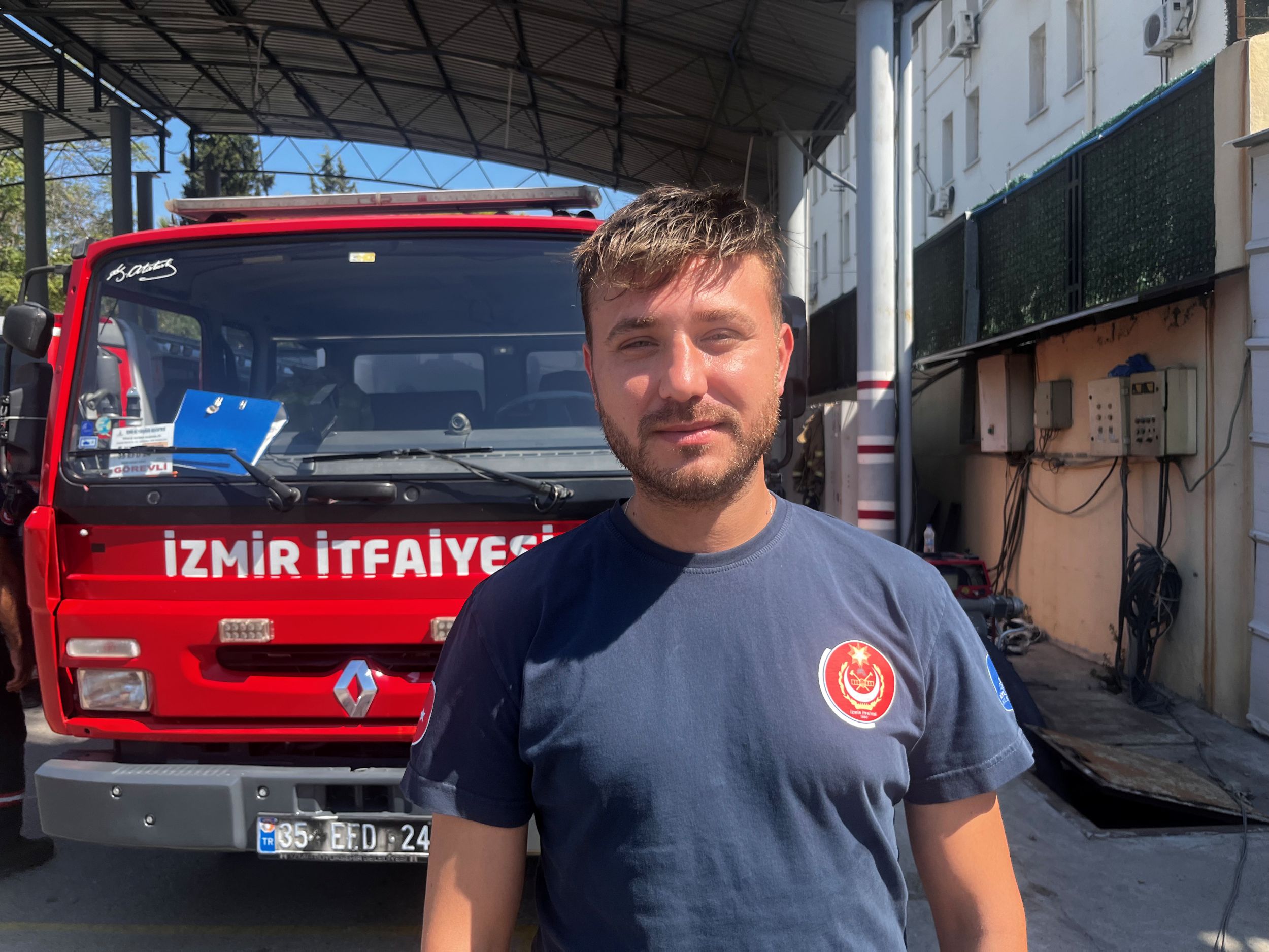 Zeki Bayar