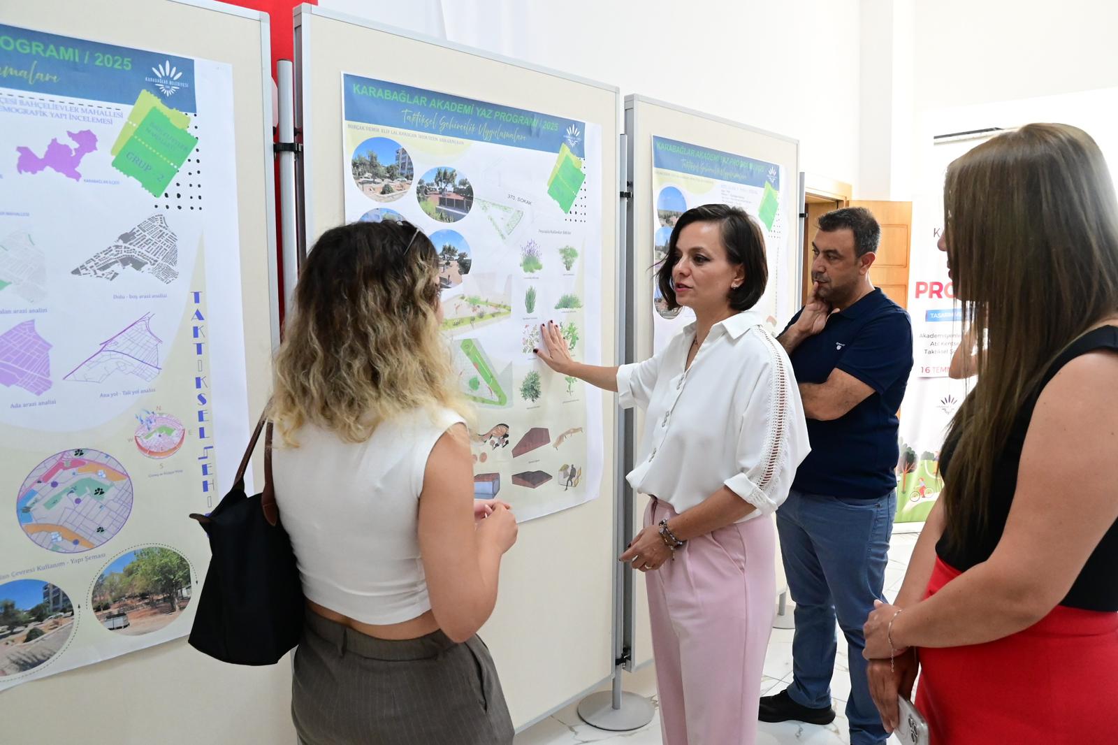 Karabağlar Akademi Ilk Mezunlarını Verdi (8)