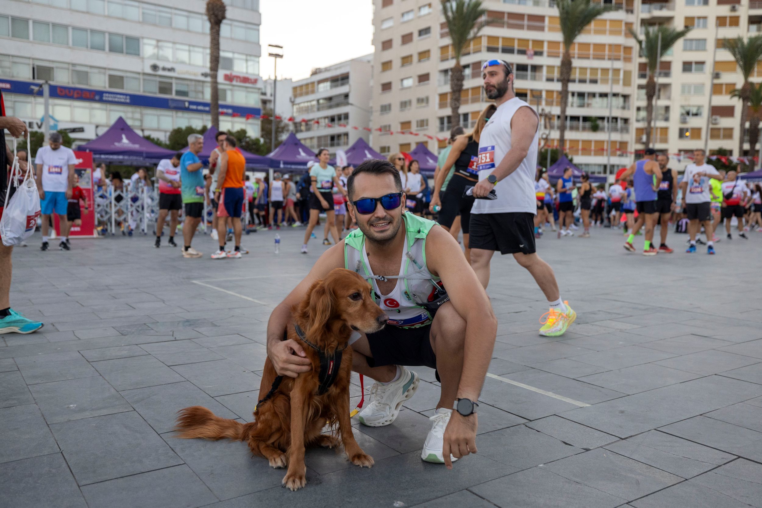 Mürsel Kılıç Ve Köpeği Ares
