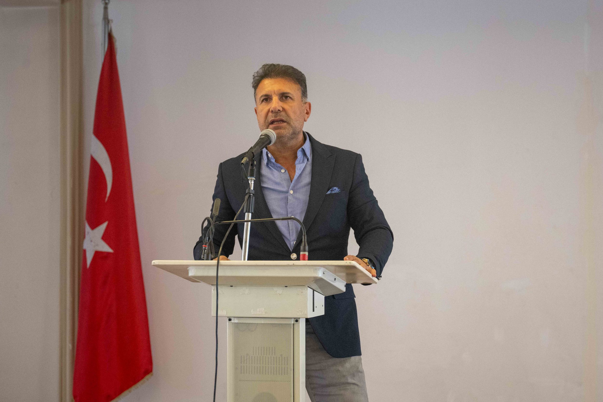 Senol Demirel