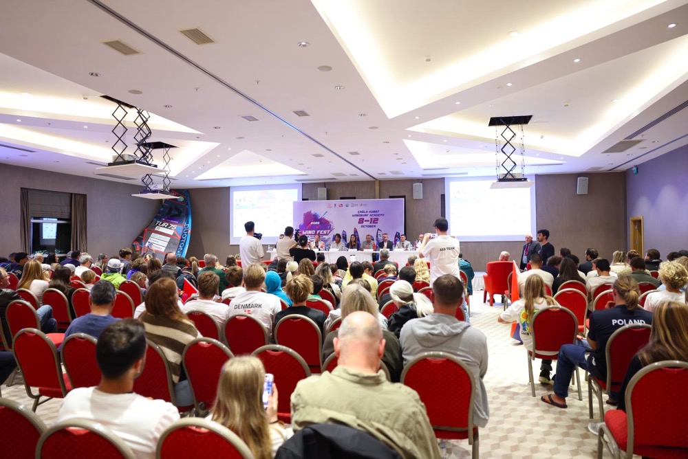 Alaçatı Windfest 2025 Naşladı Rüzgâr Bu Kez Doğa Için Esiyorphoto 2025 10 08 21 04 59