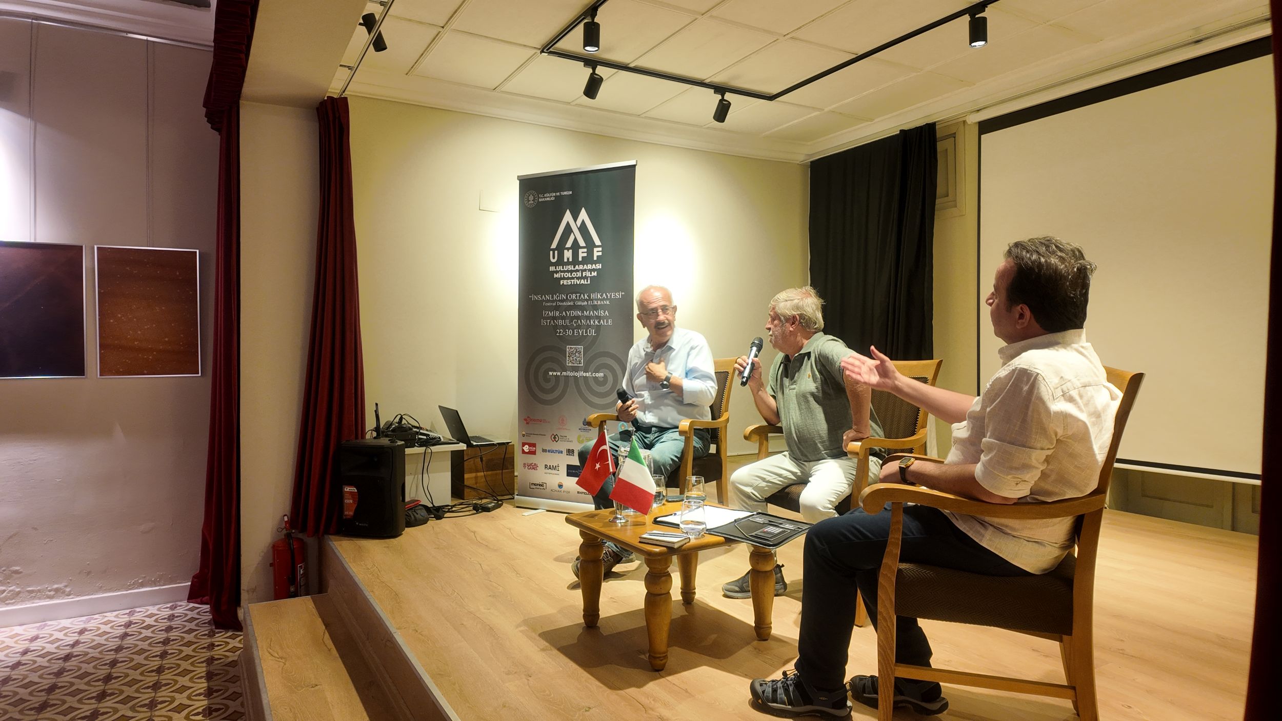 İzmir, İtalyan Kültür