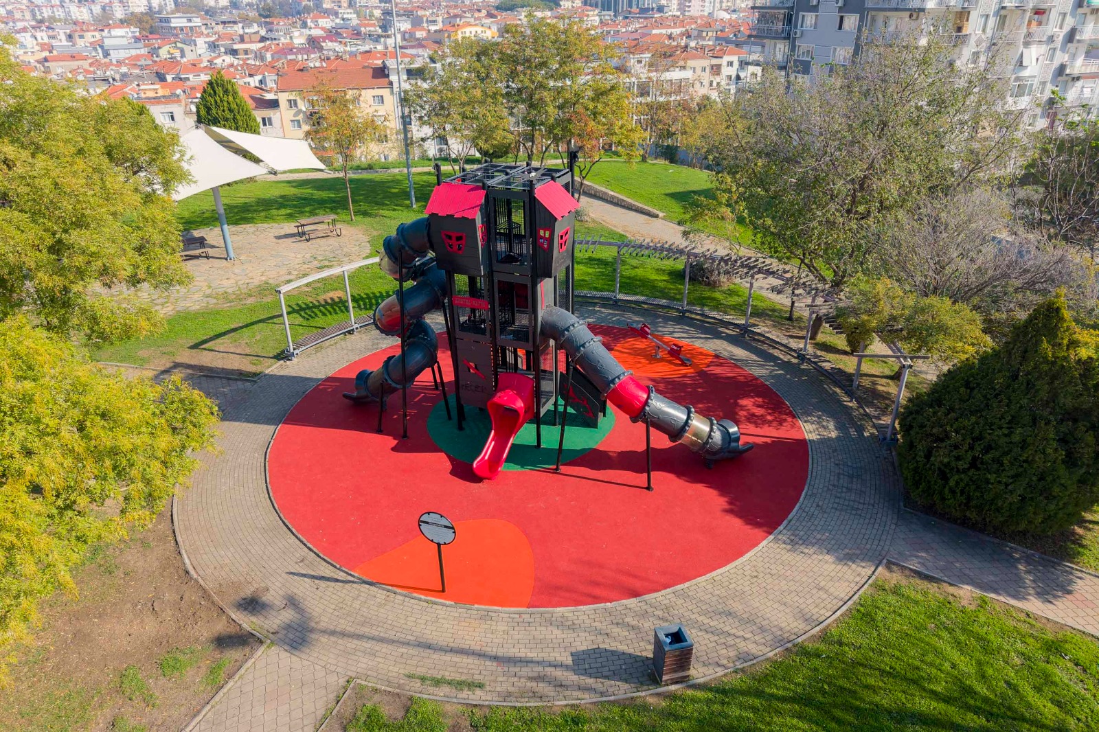 Buca Belediyesi Kasım Editoryal 08