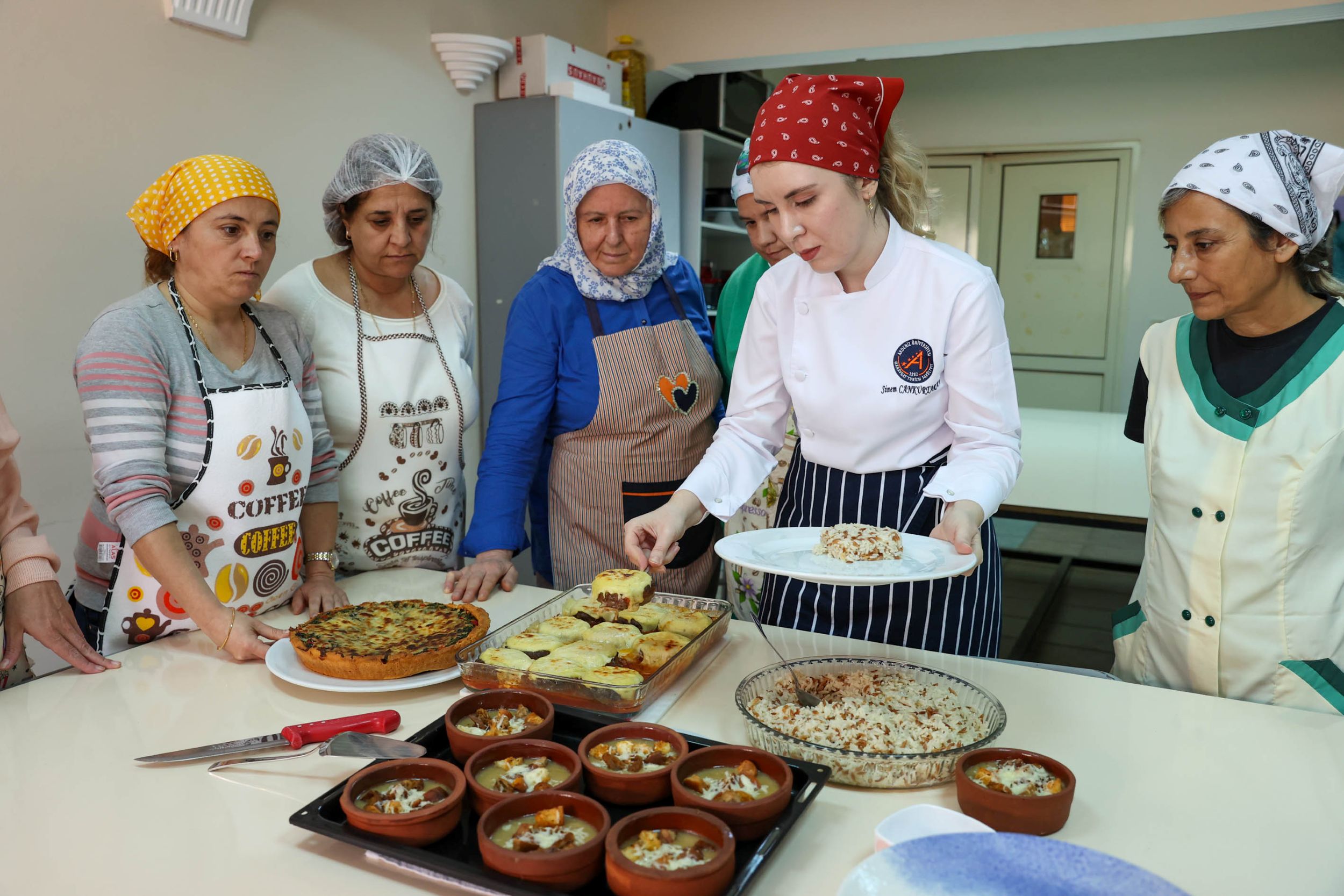 Bucalı Kadınlar Evka 1 Semt Evi’nde Dünya Mutfağıyla Buluşuyor1