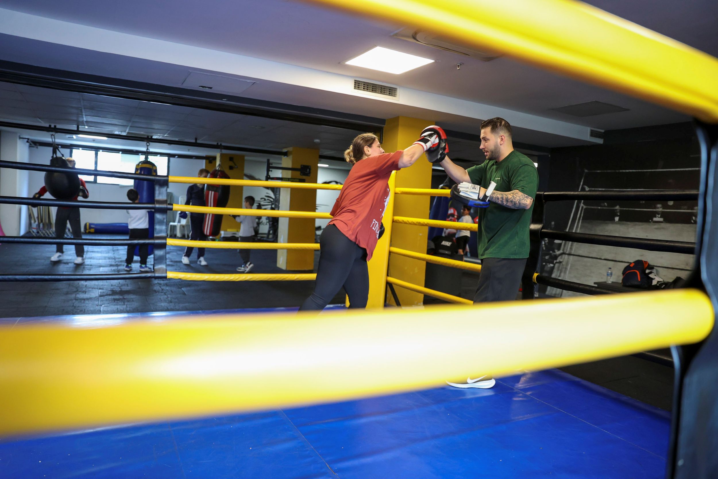 Bucalı Kadınlar Kick Boks Dersleriyle Güçleniyor (8)