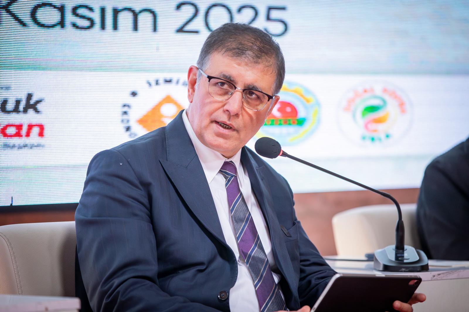 P H O T O 2025 11 21 20 03 11