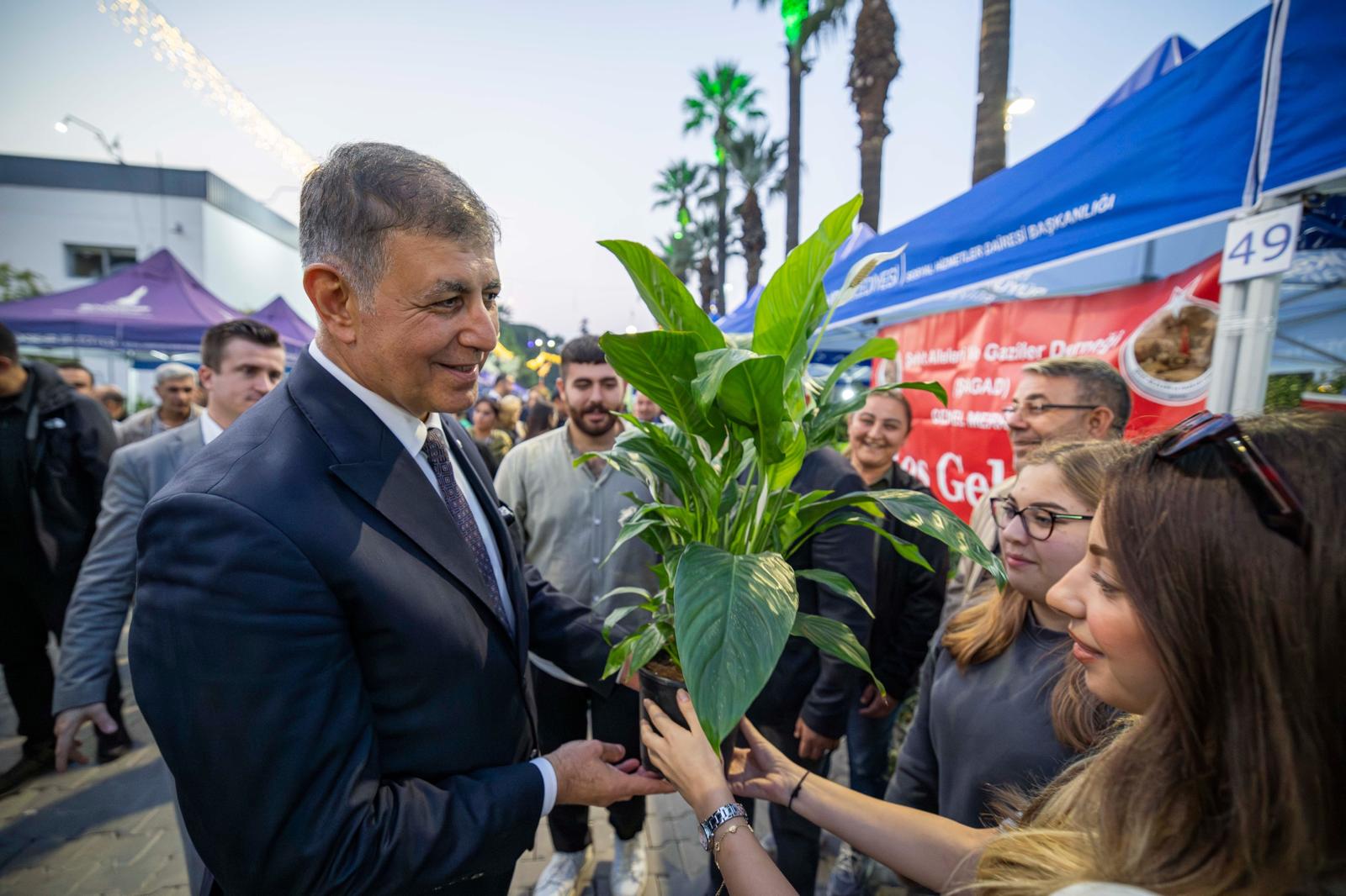 Photo 2025 11 07 21 36 12 5