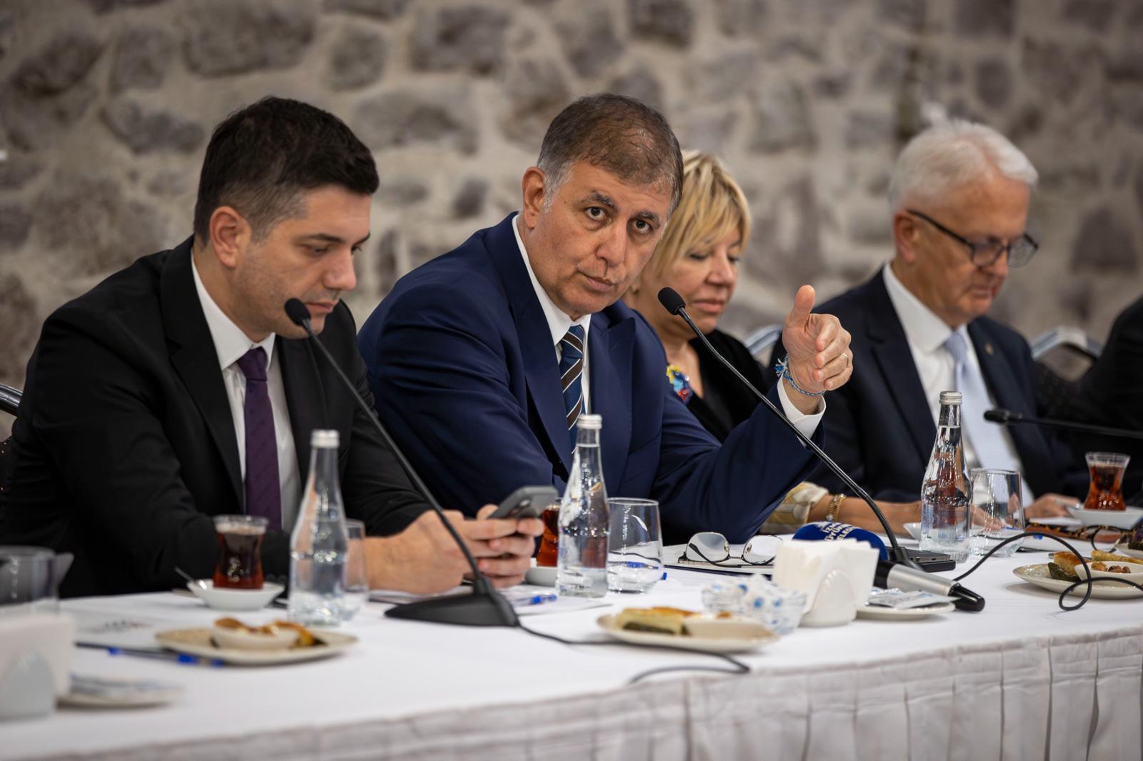 Photo 2025 11 20 22 36 47 5