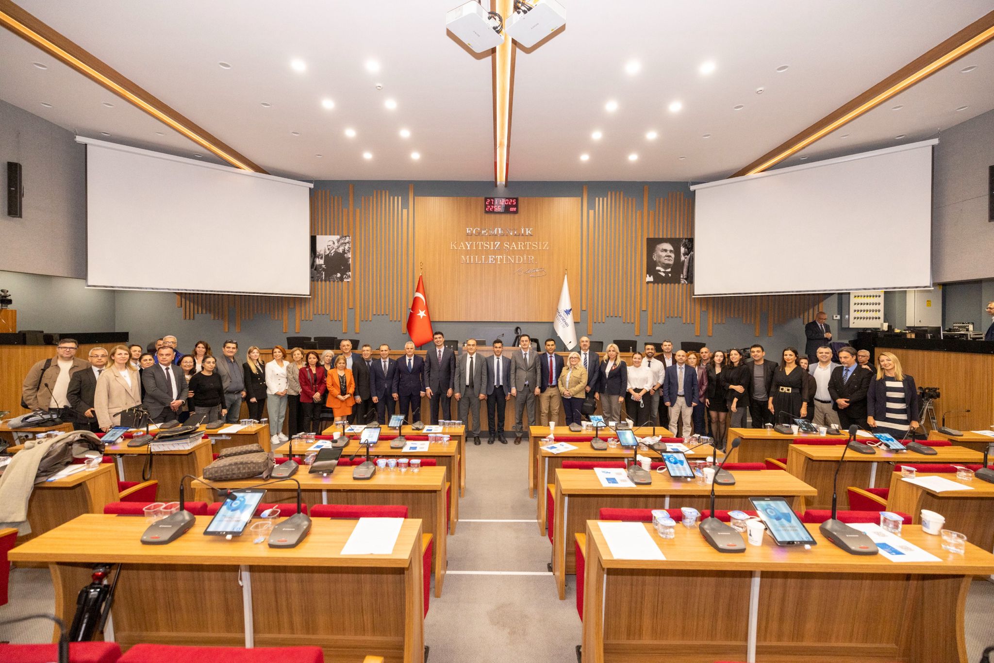 Photo 2025 11 28 10 23 25 2