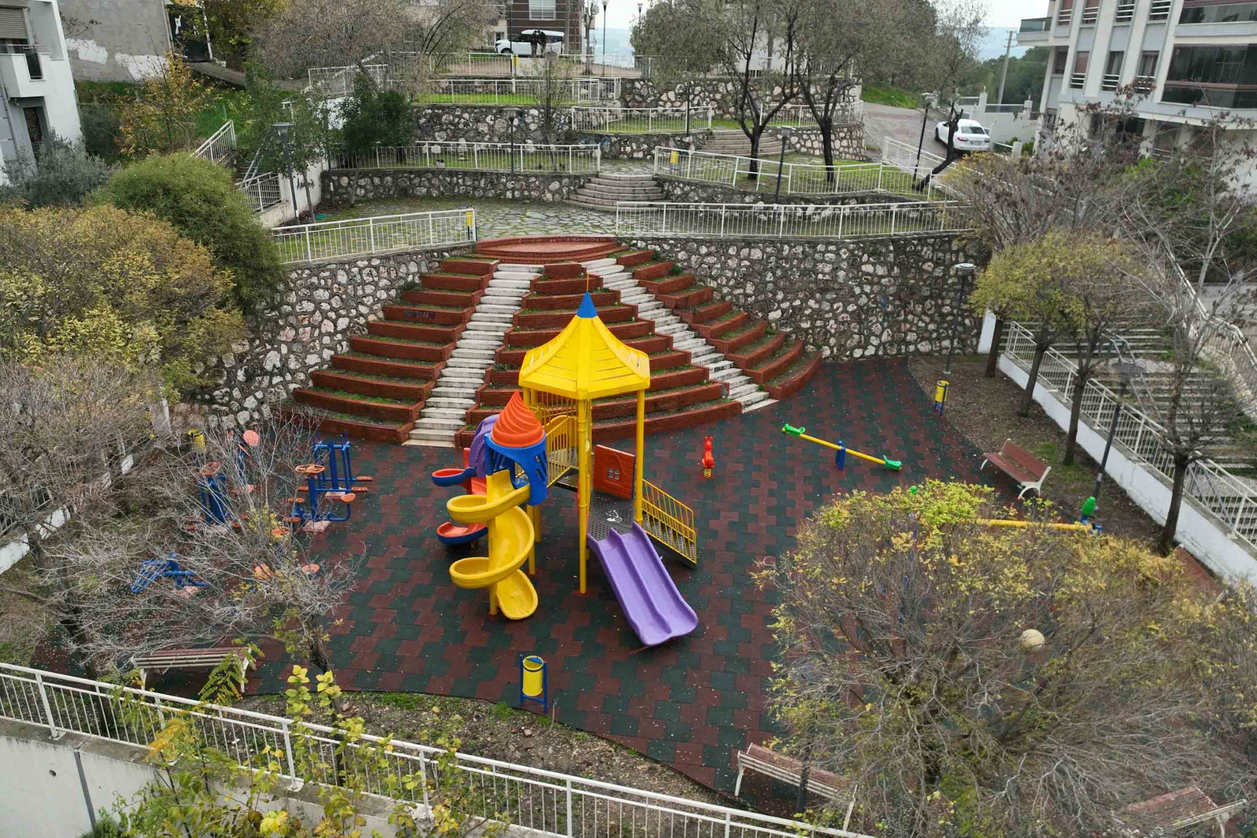 Buca Merdivenli Park (9)