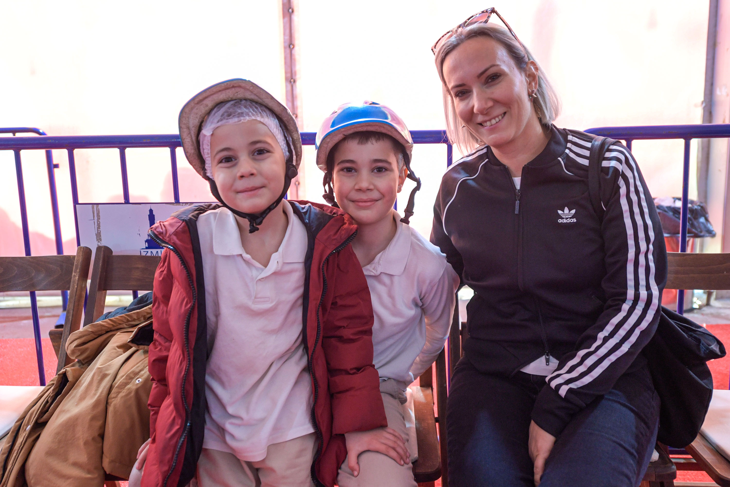 Handan Barkın Deniz Barka