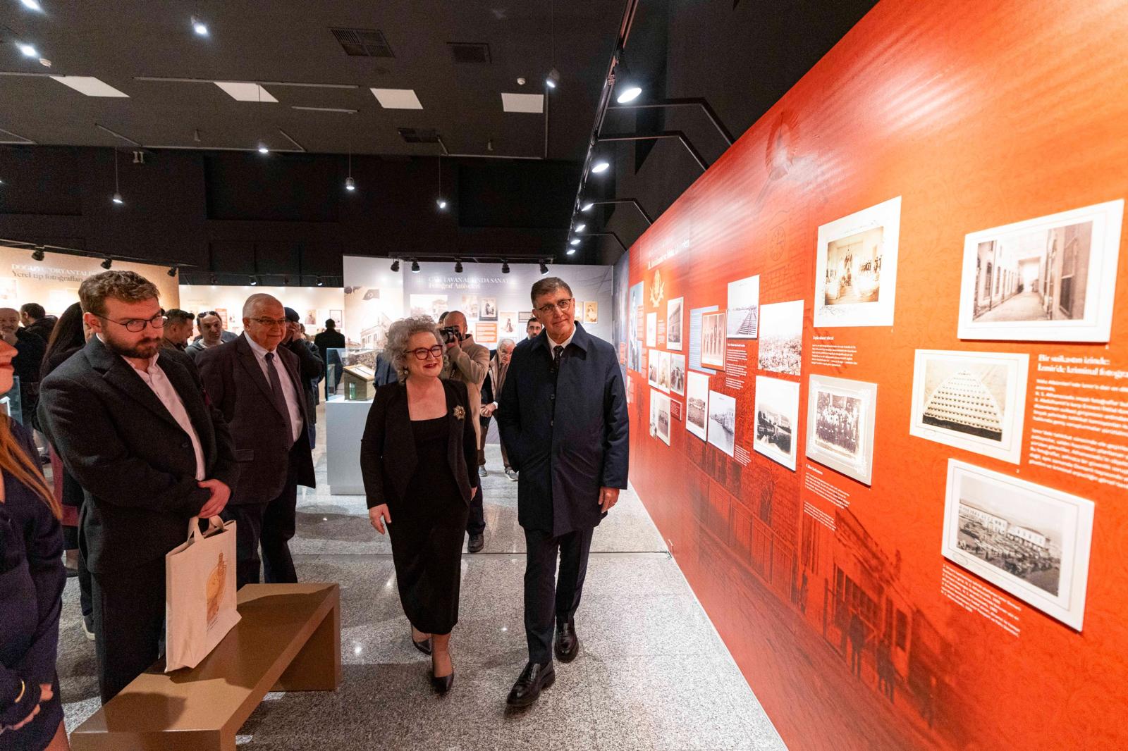 P H O T O 2025 12 11 22 15 29