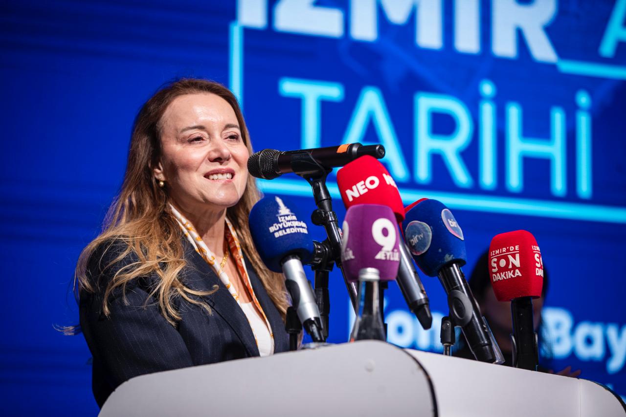 P H O T O 2025 12 12 14 44 00