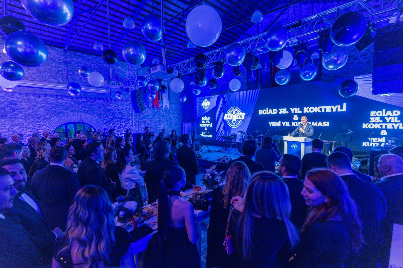 Photo 2025 12 04 23 10 50 3-1