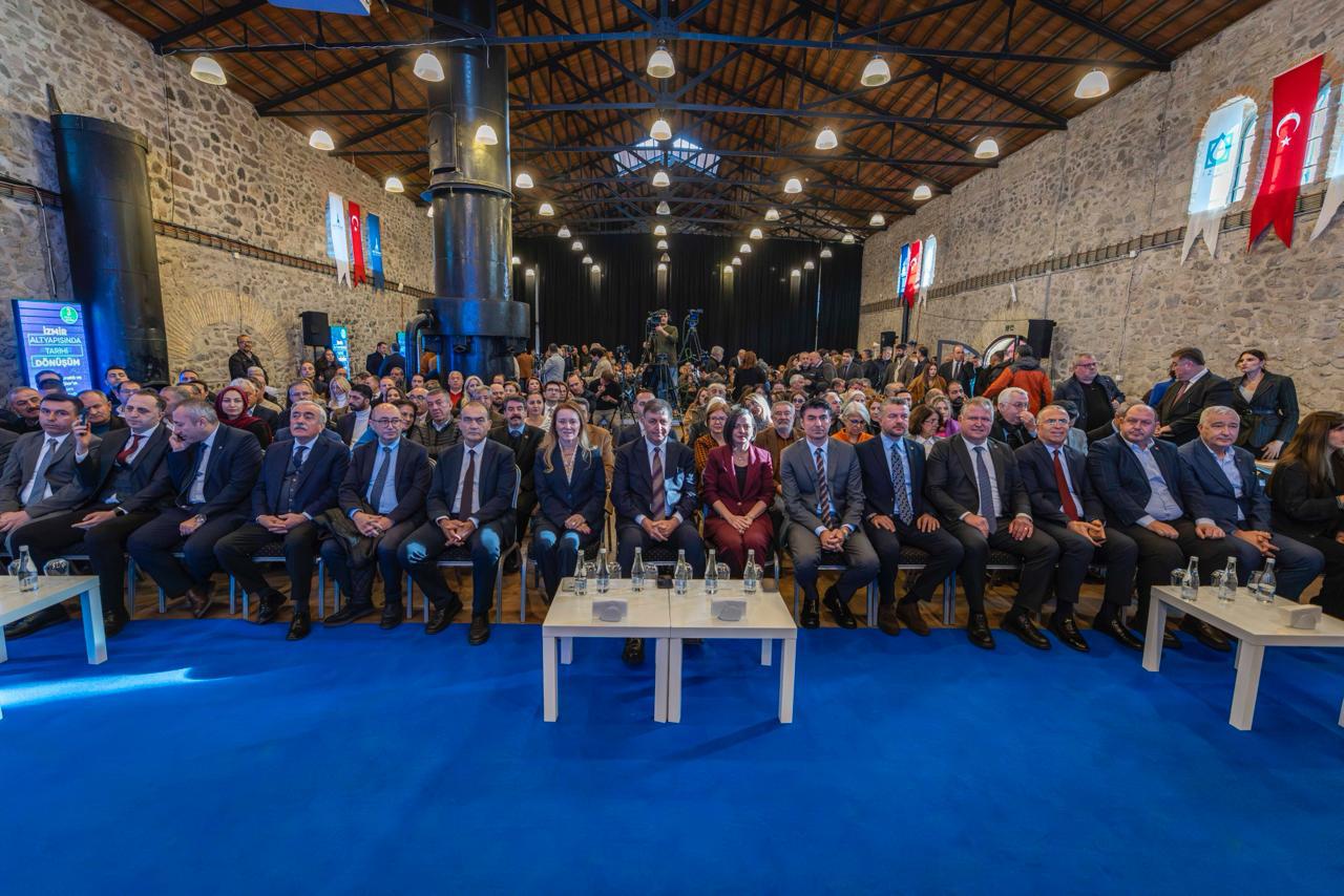 Photo 2025 12 12 14 44 00 20