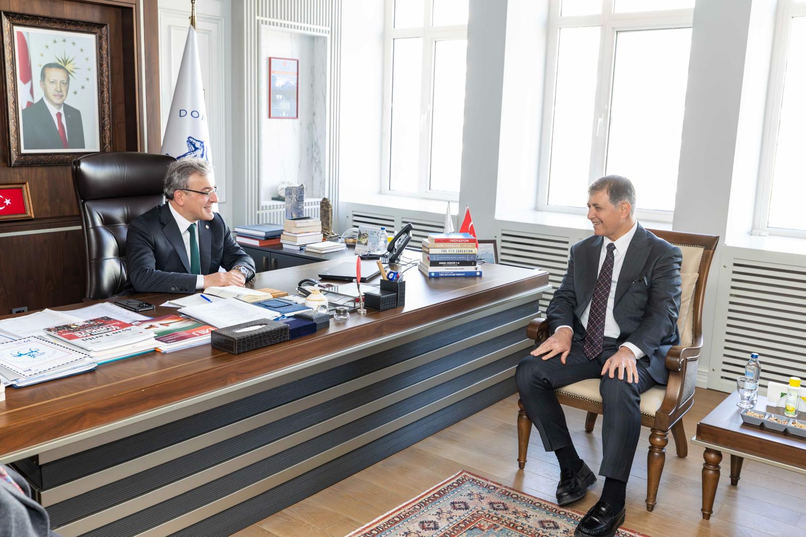 Photo 2025 12 26 19 04 12 2